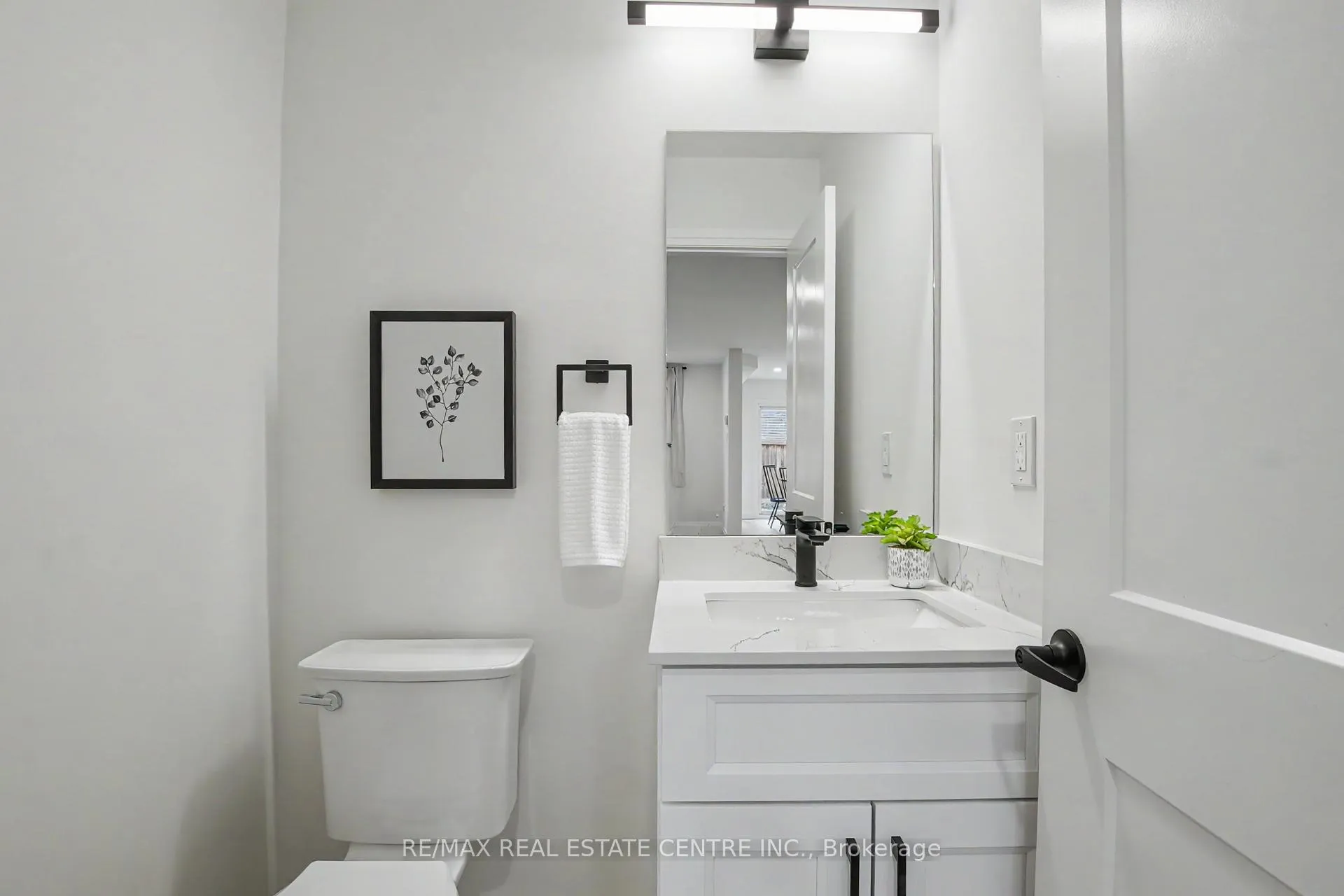 Photo 18 of 507 Grand Ridge Drive, Cambridge, Southwood - Kinbridge — HOMEH
