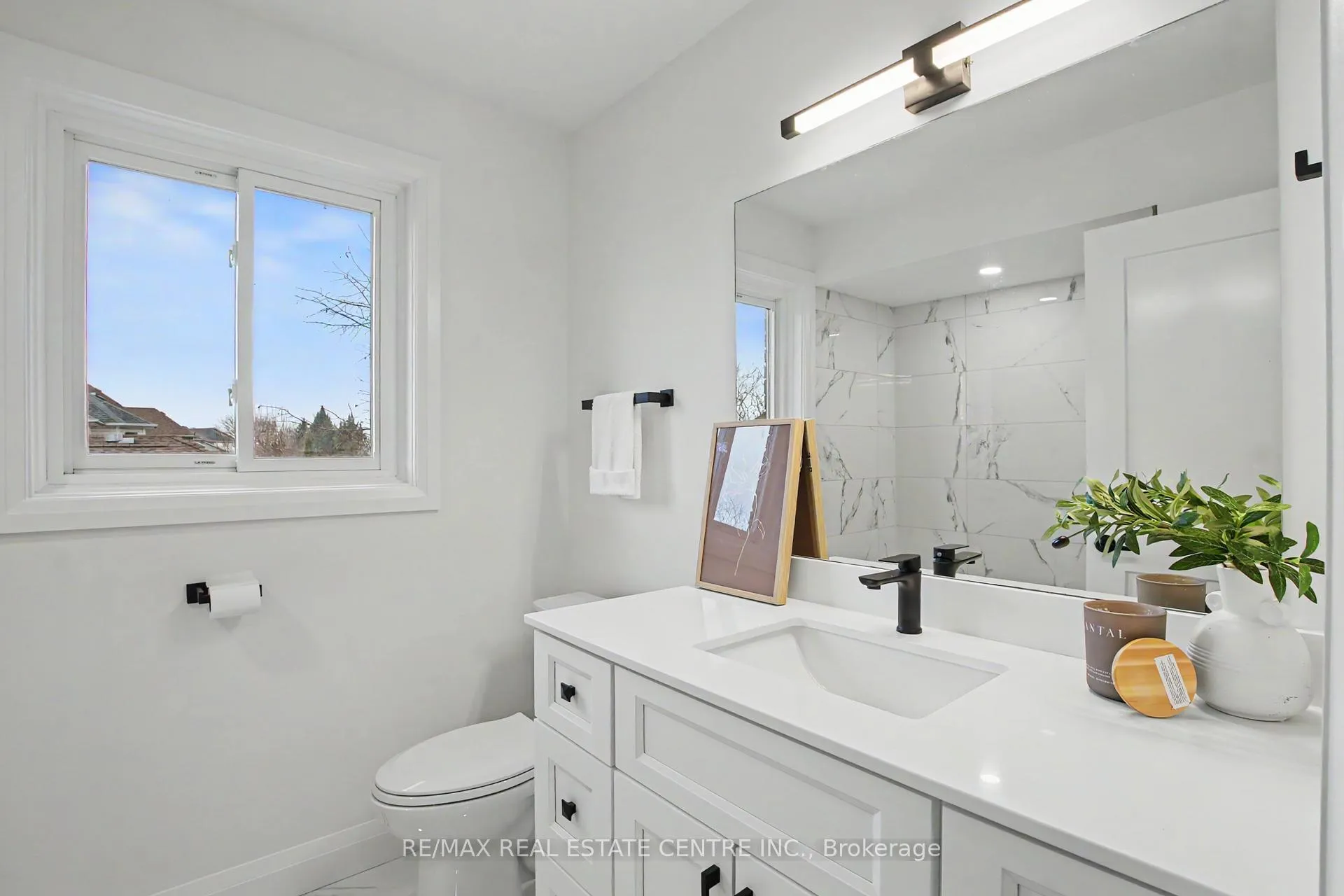 Photo 23 of 507 Grand Ridge Drive, Cambridge, Southwood - Kinbridge — HOMEH