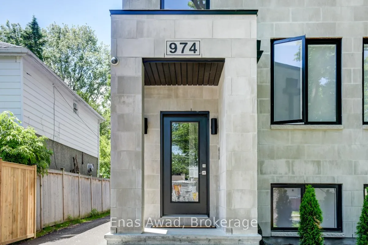 Photo 3 of Unit B, 974 Hooper Street, Ottawa, Carlington — HOMEH