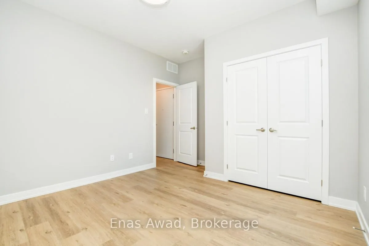 Photo 10 of Unit B, 974 Hooper Street, Ottawa, Carlington — HOMEH