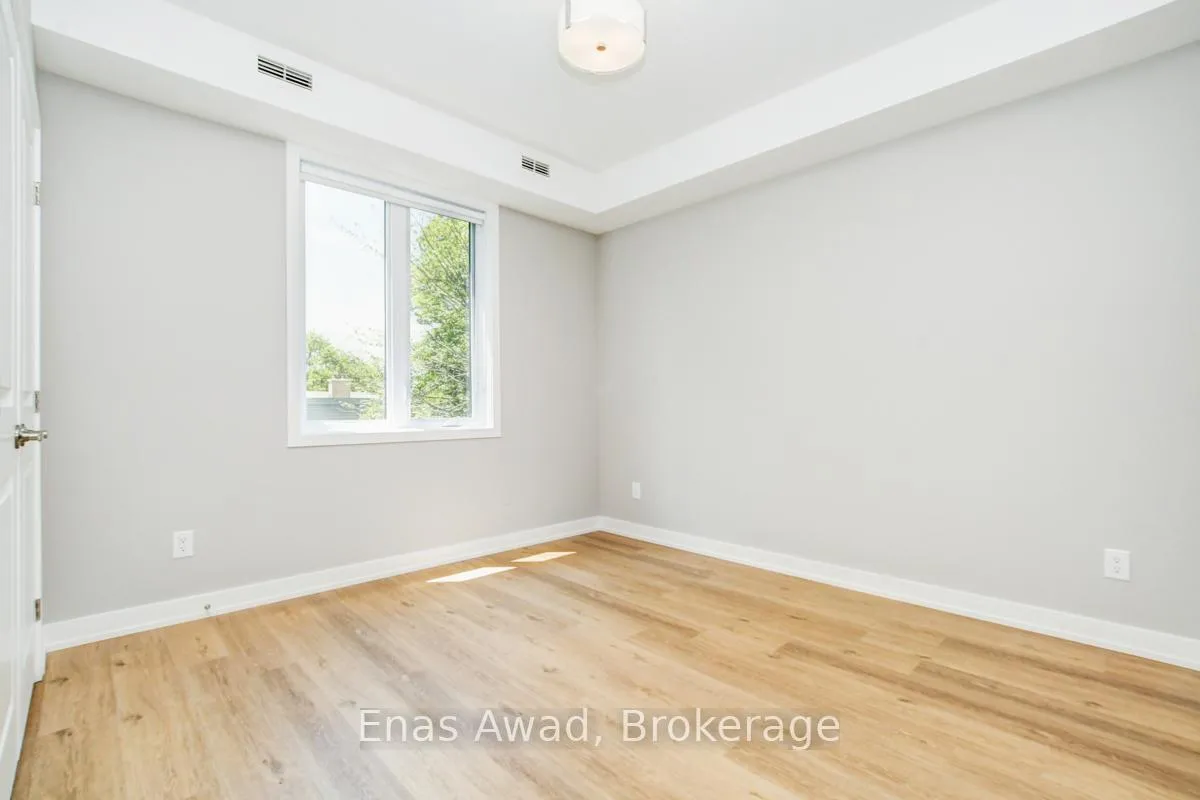 Photo 12 of Unit B, 974 Hooper Street, Ottawa, Carlington — HOMEH