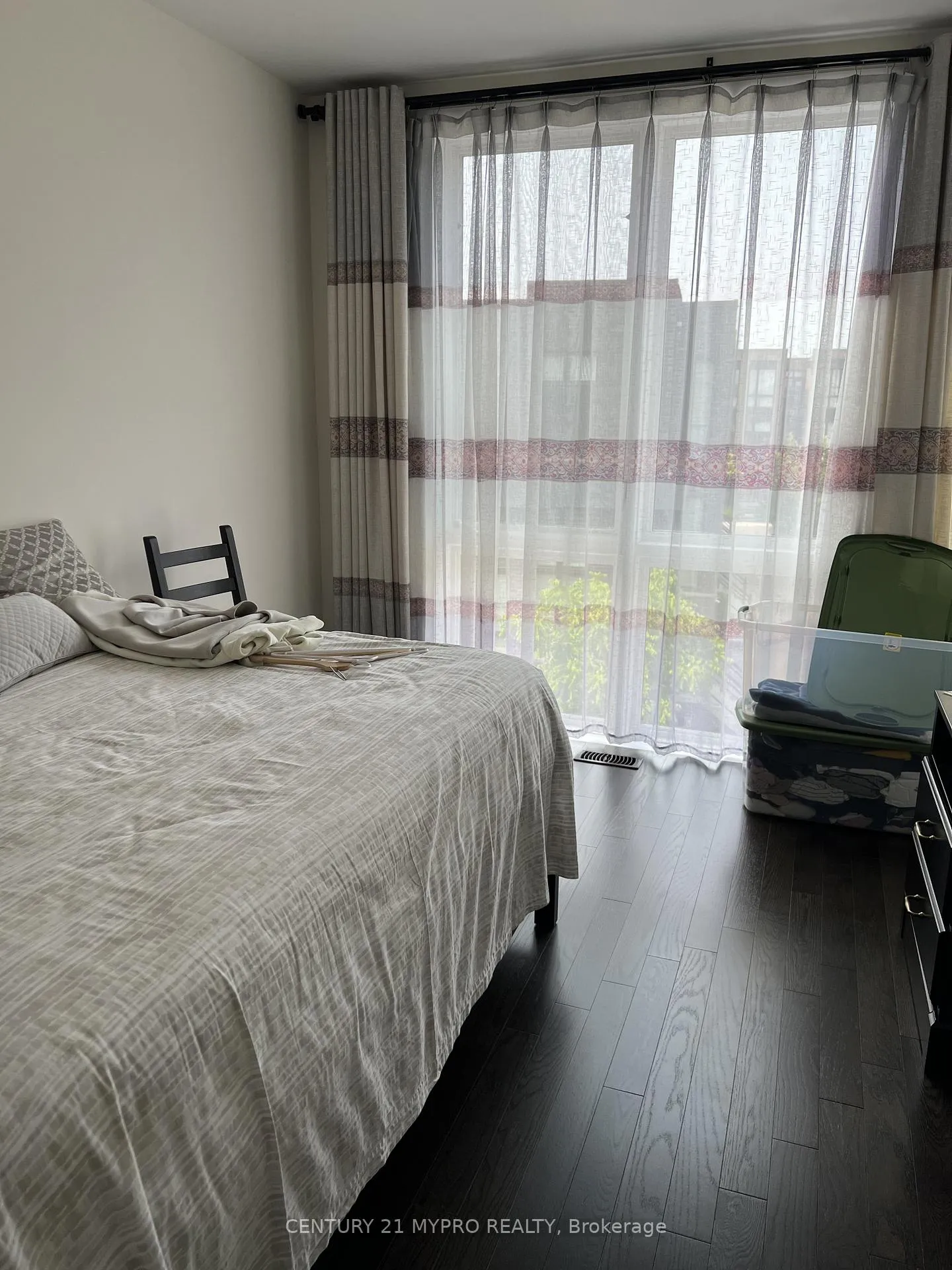 Photo 6 of 18 Allerton Road, Vaughan, Patterson — HOMEH