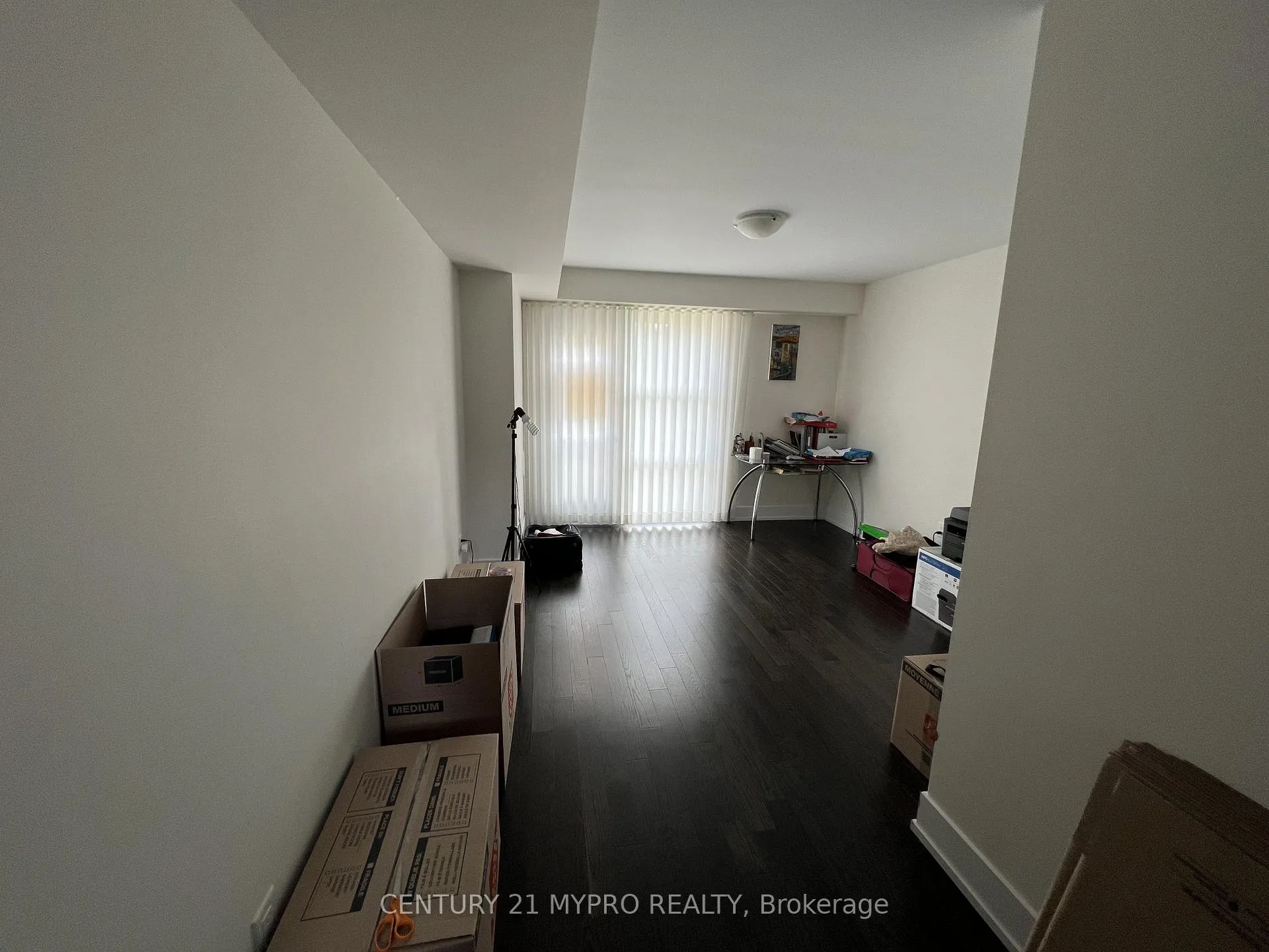 Photo 12 of 18 Allerton Road, Vaughan, Patterson — HOMEH