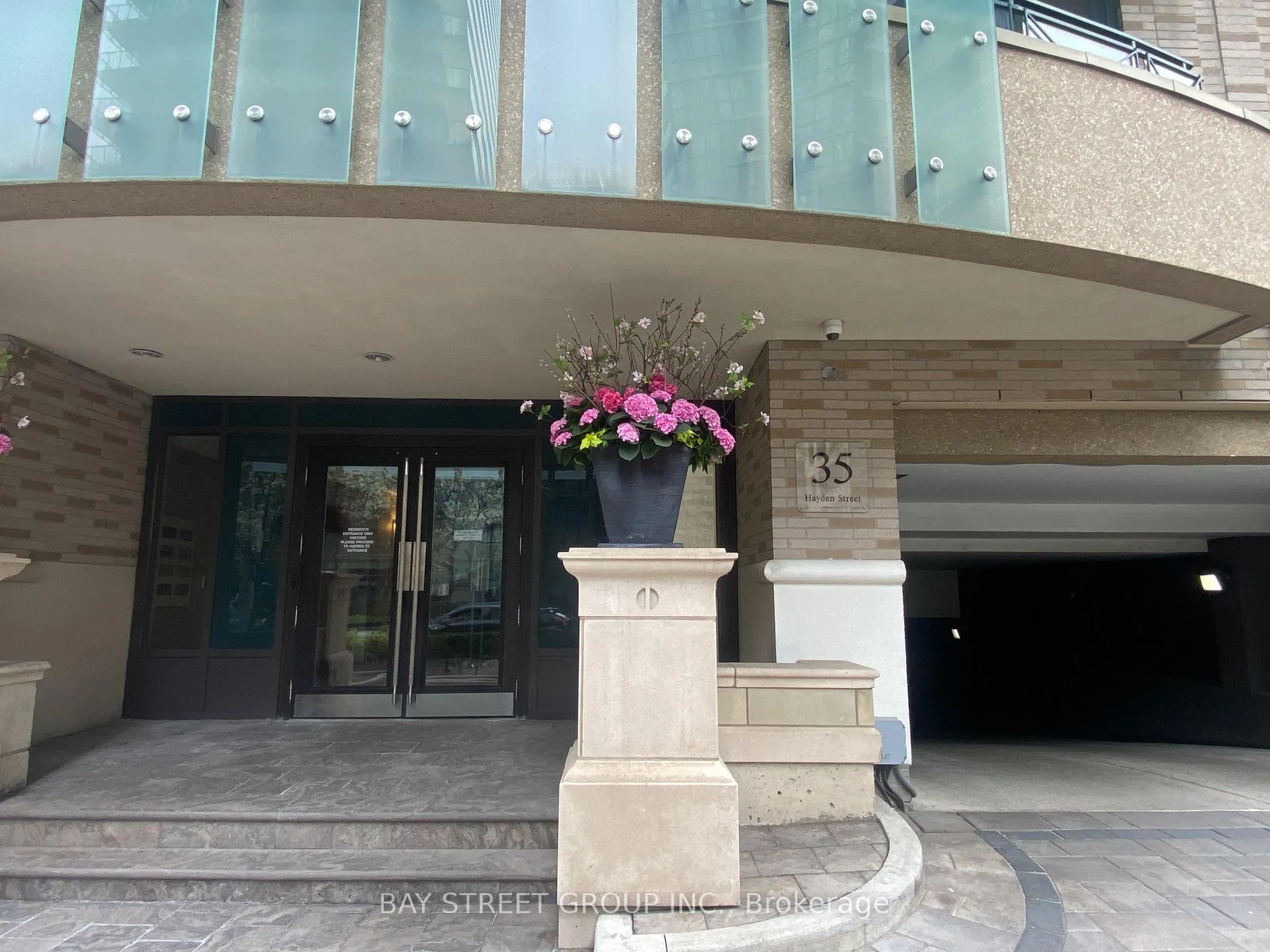 Photo 2 of Unit 418, 35 Hayden Street, Toronto, Church-Yonge Corridor — HOMEH