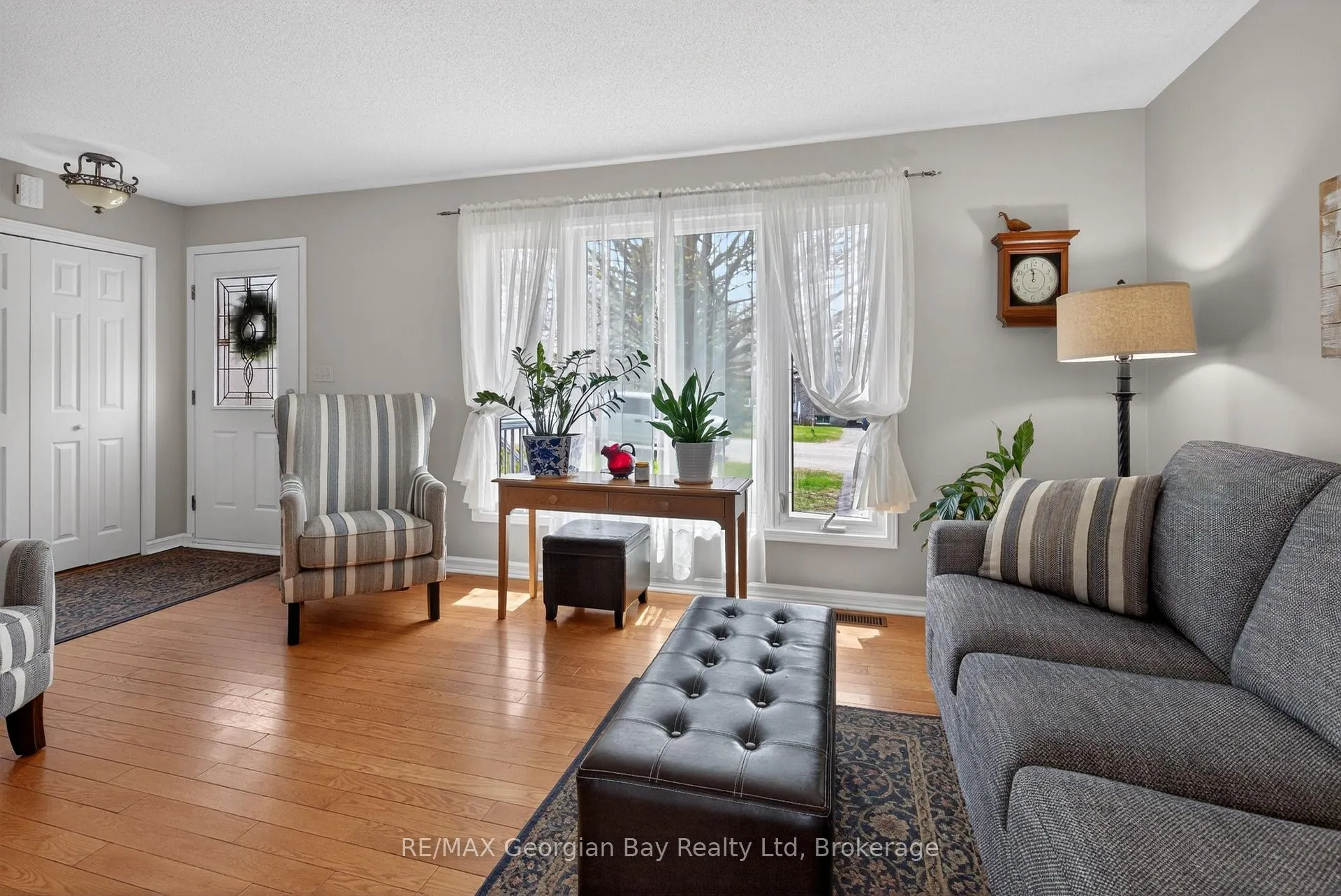 Photo 7 of 32 Bonaventure Place, Penetanguishene — HOMEH