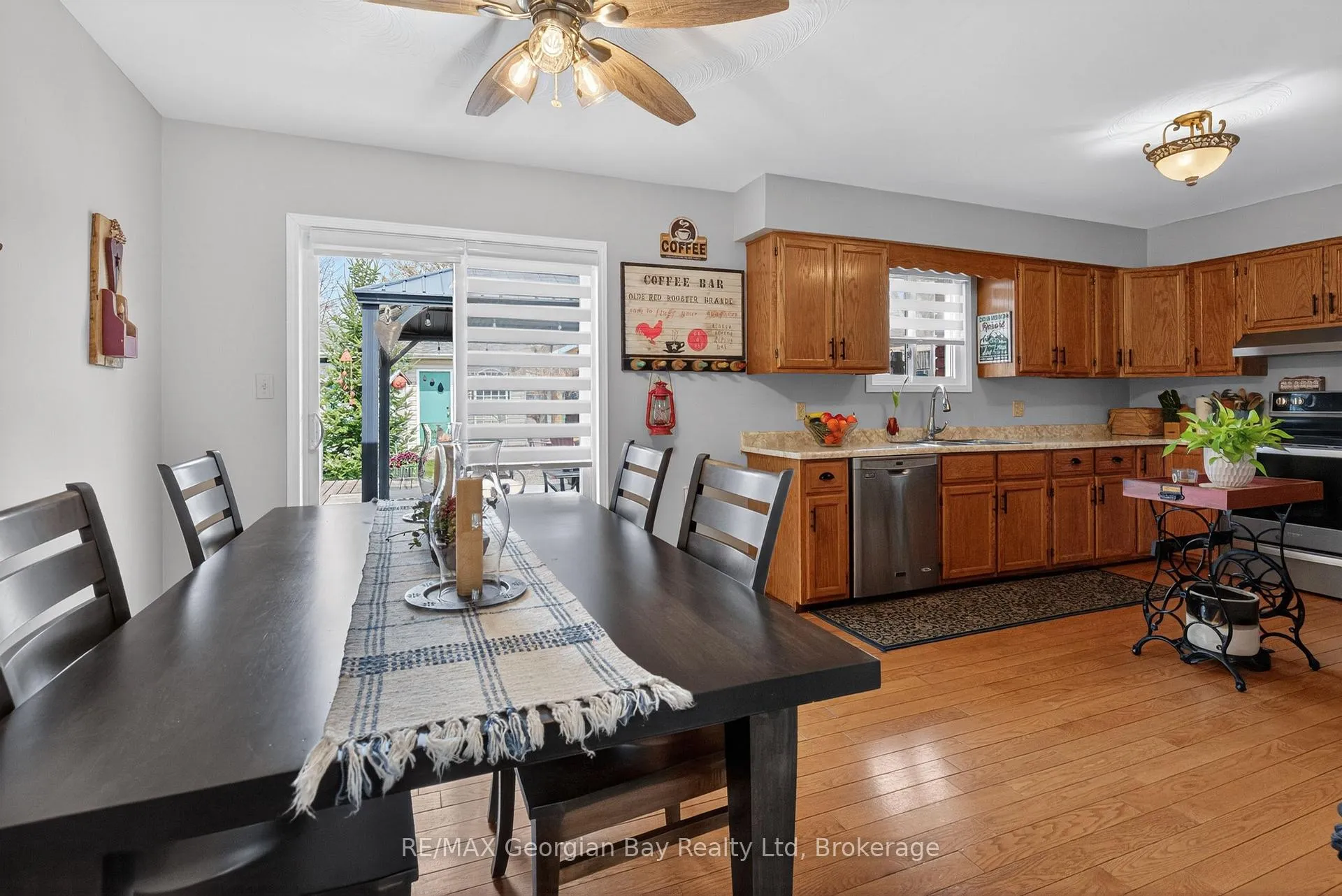 Photo 9 of 32 Bonaventure Place, Penetanguishene — HOMEH