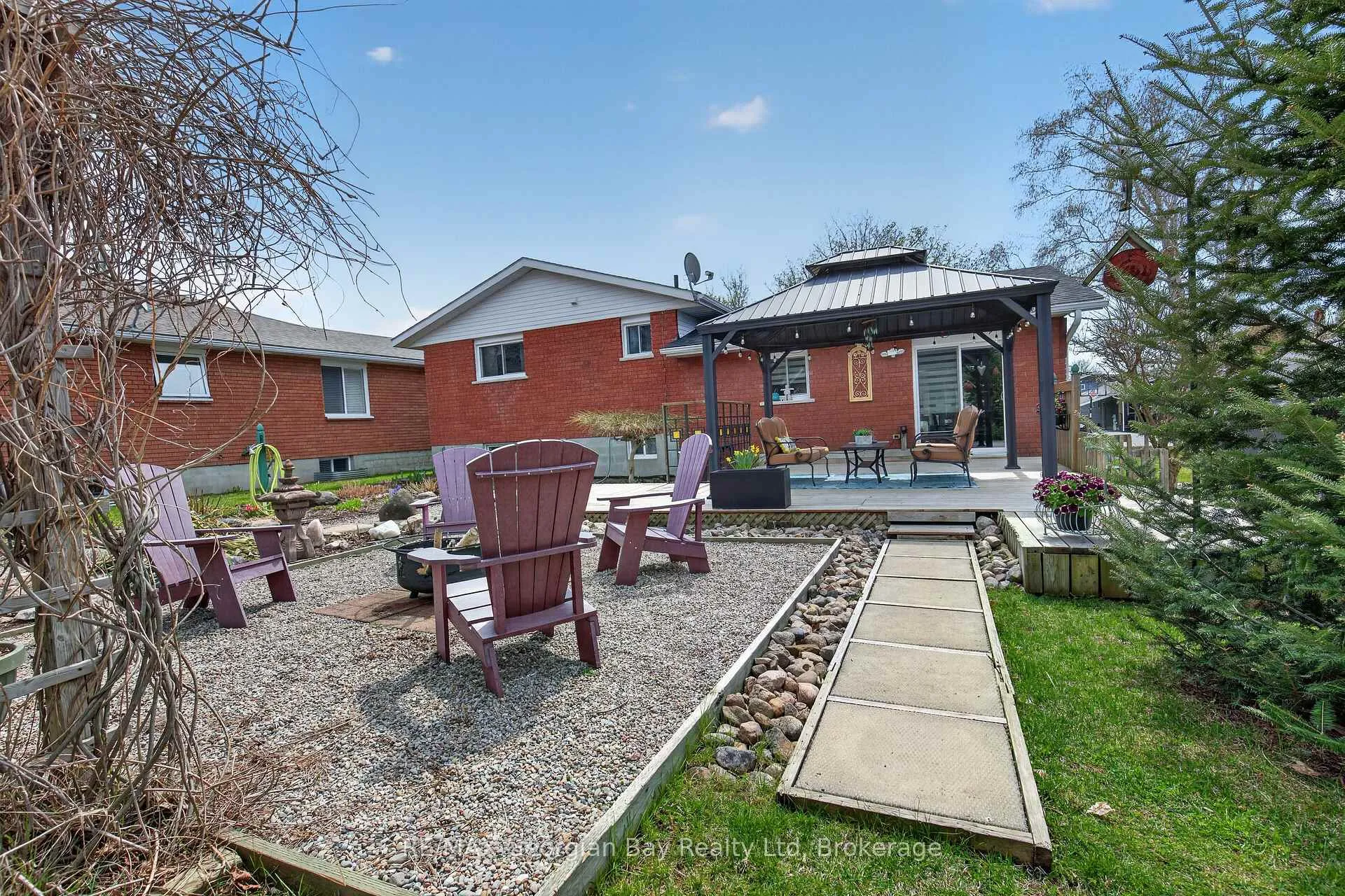 Photo 28 of 32 Bonaventure Place, Penetanguishene — HOMEH