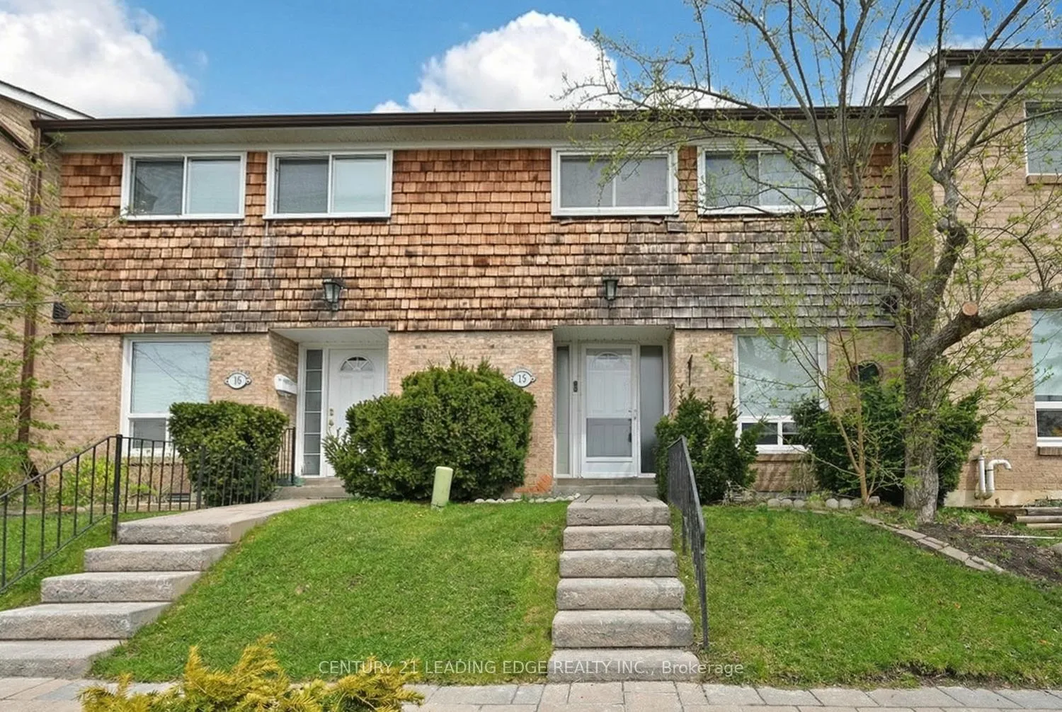 Photo 2 of Unit 15, 1 Wootten Way S, Markham, Sherwood-Amberglen — HOMEH