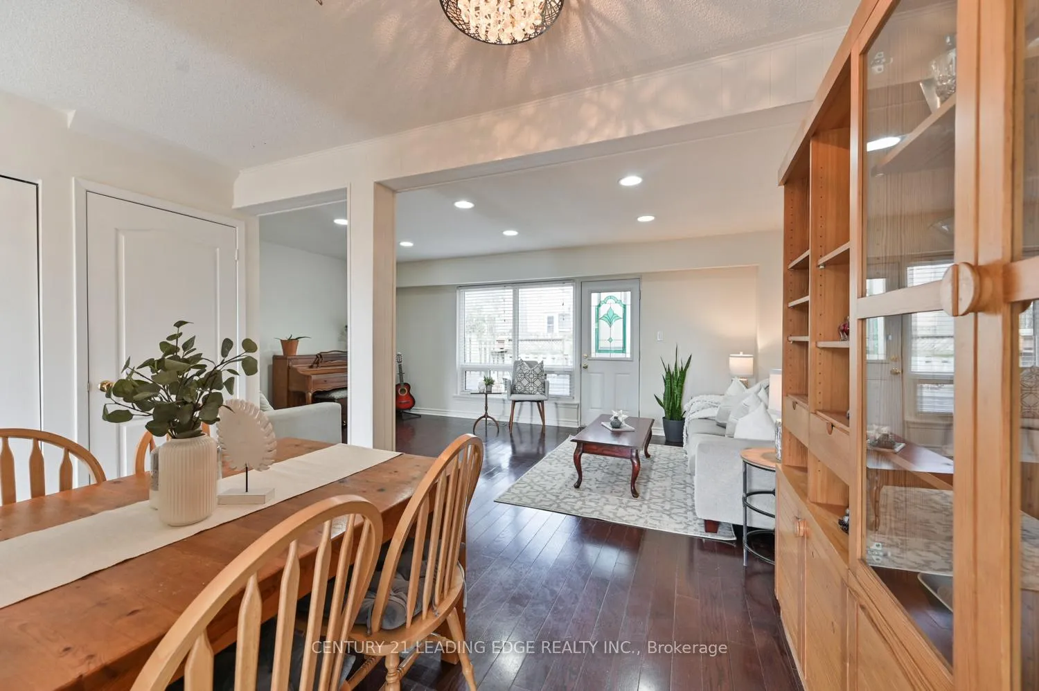 Photo 10 of Unit 15, 1 Wootten Way S, Markham, Sherwood-Amberglen — HOMEH
