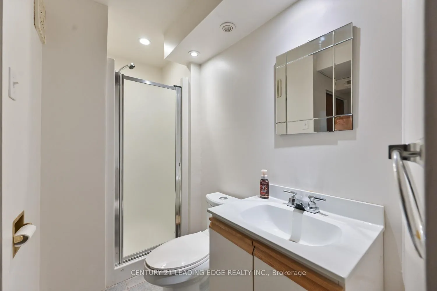 Photo 29 of Unit 15, 1 Wootten Way S, Markham, Sherwood-Amberglen — HOMEH