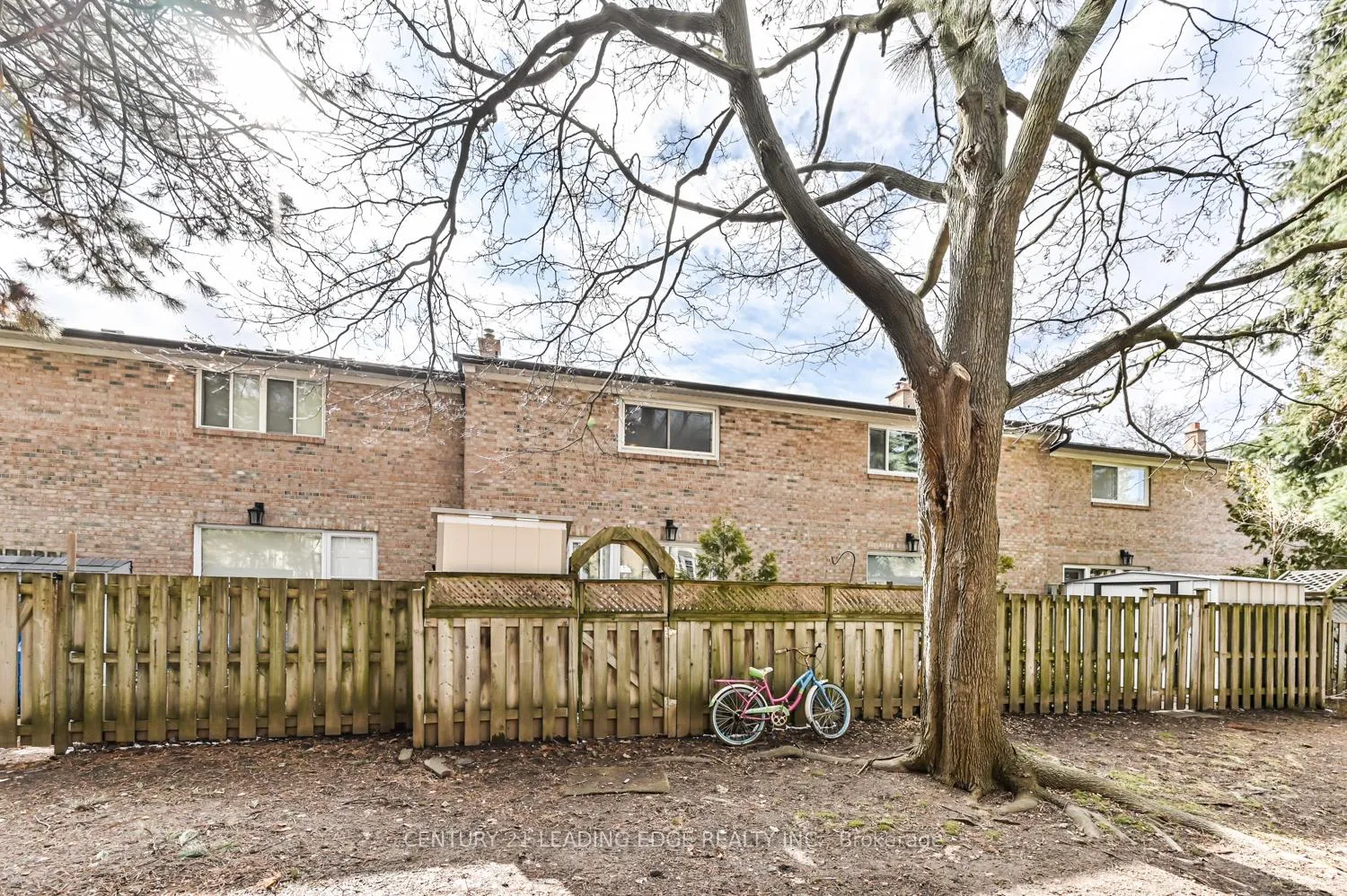 Photo 33 of Unit 15, 1 Wootten Way S, Markham, Sherwood-Amberglen — HOMEH
