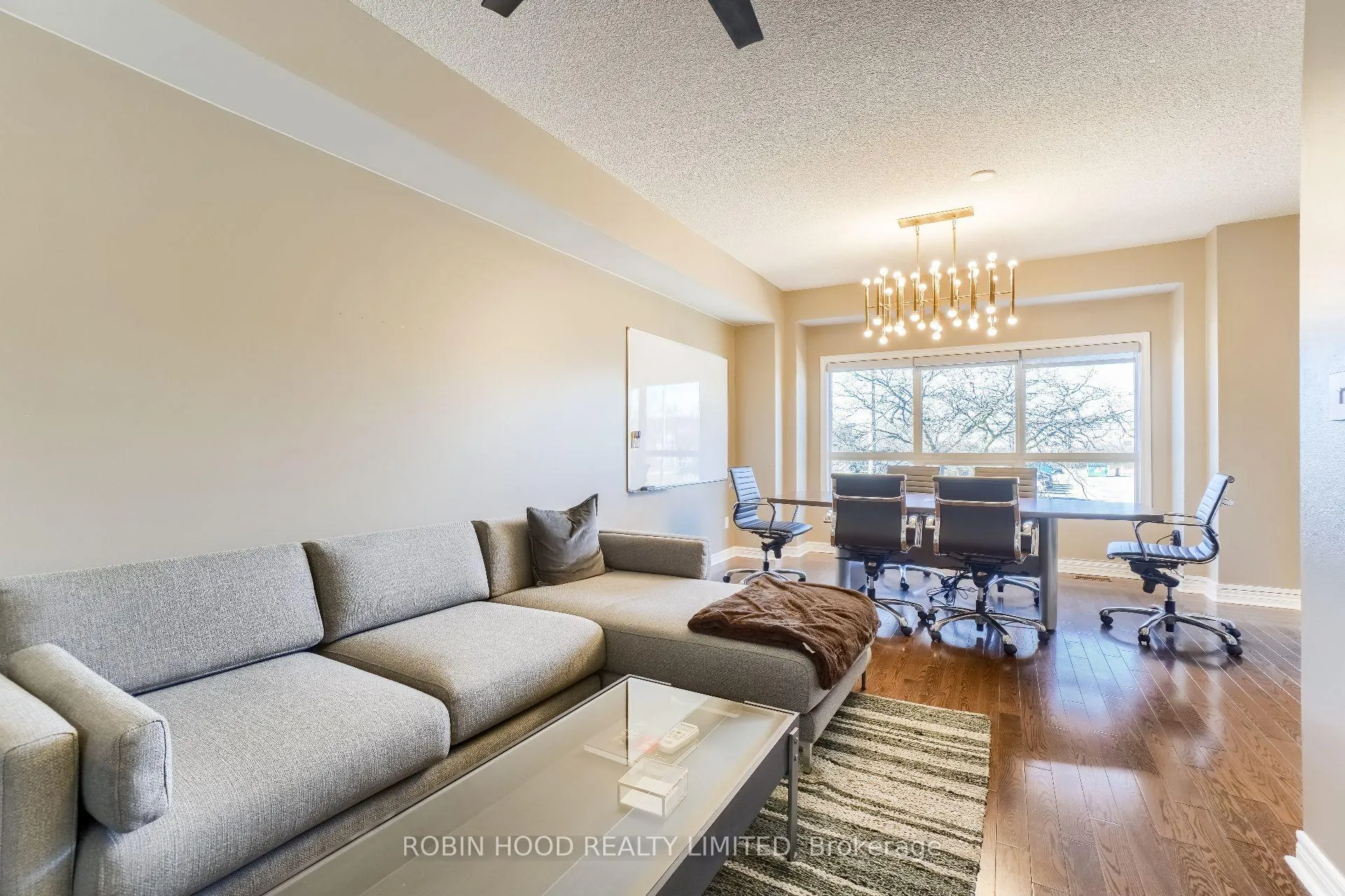 Photo 1 of 5045 Bidwell Common, Burlington, Appleby — HOMEH