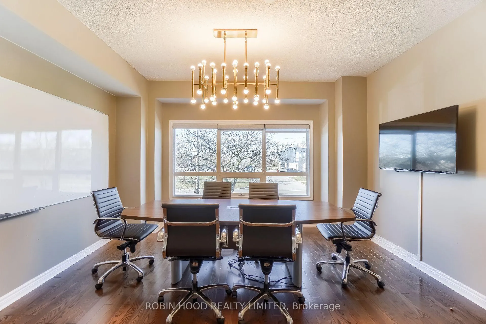 Photo 2 of 5045 Bidwell Common, Burlington, Appleby — HOMEH