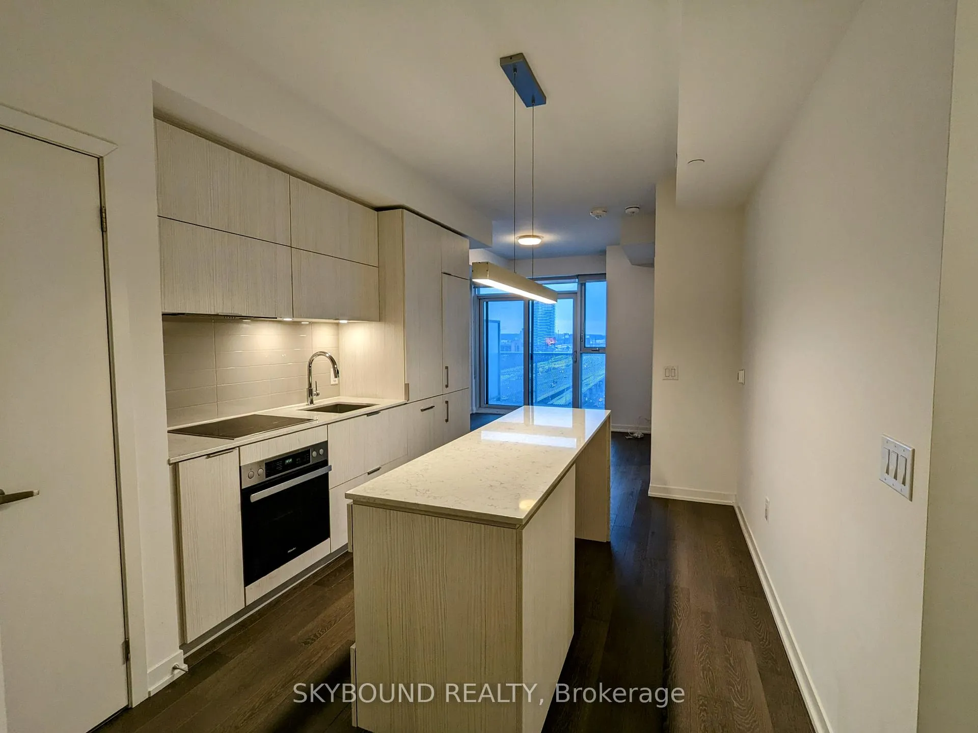 Photo 2 of Unit 1002, 20 Richardson Street, Toronto, Waterfront Communities — HOMEH