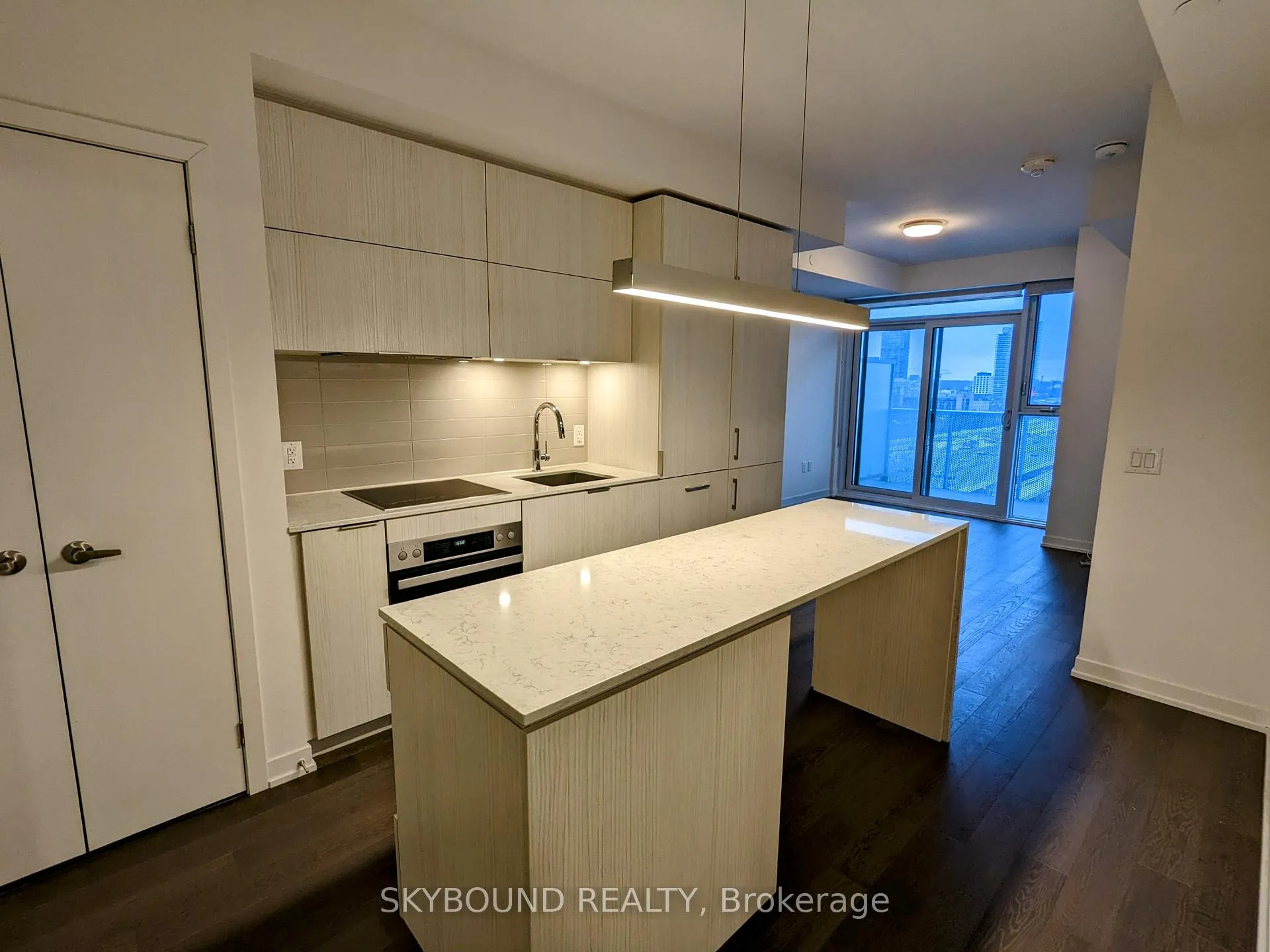 Photo 3 of Unit 1002, 20 Richardson Street, Toronto, Waterfront Communities — HOMEH