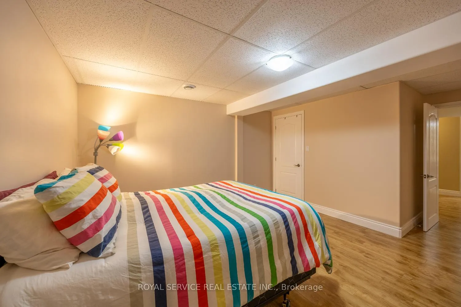 Photo 34 of 16 Cortland Crescent, Prince Edward County, Sophiasburg Ward — HOMEH