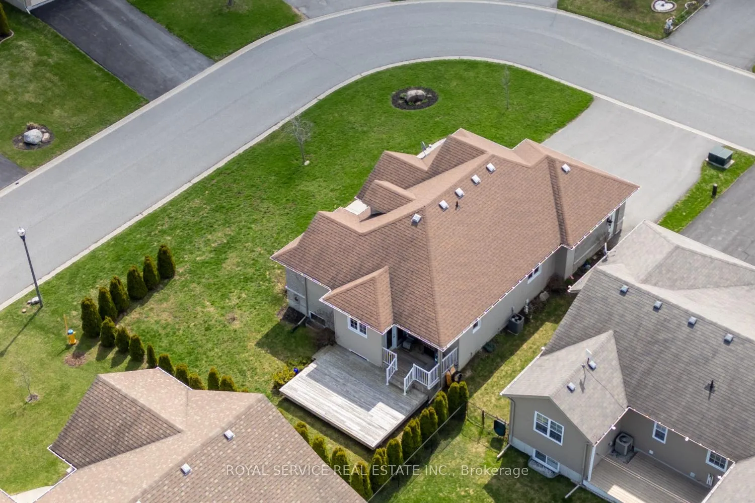 Photo 45 of 16 Cortland Crescent, Prince Edward County, Sophiasburg Ward — HOMEH
