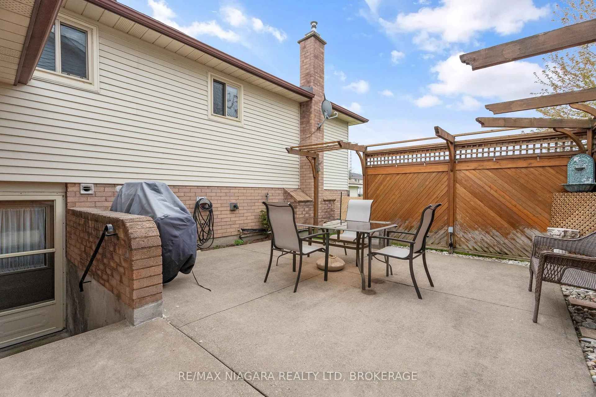 Photo 29 of 13 Cornwell Circle, St. Catharines, Ridley — HOMEH