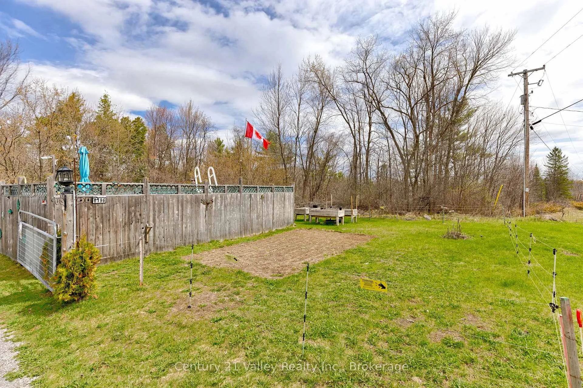 Photo 7 of 6196 132 Highway, Bonnechere Valley, Eganville/Bonnechere Twp — HOMEH
