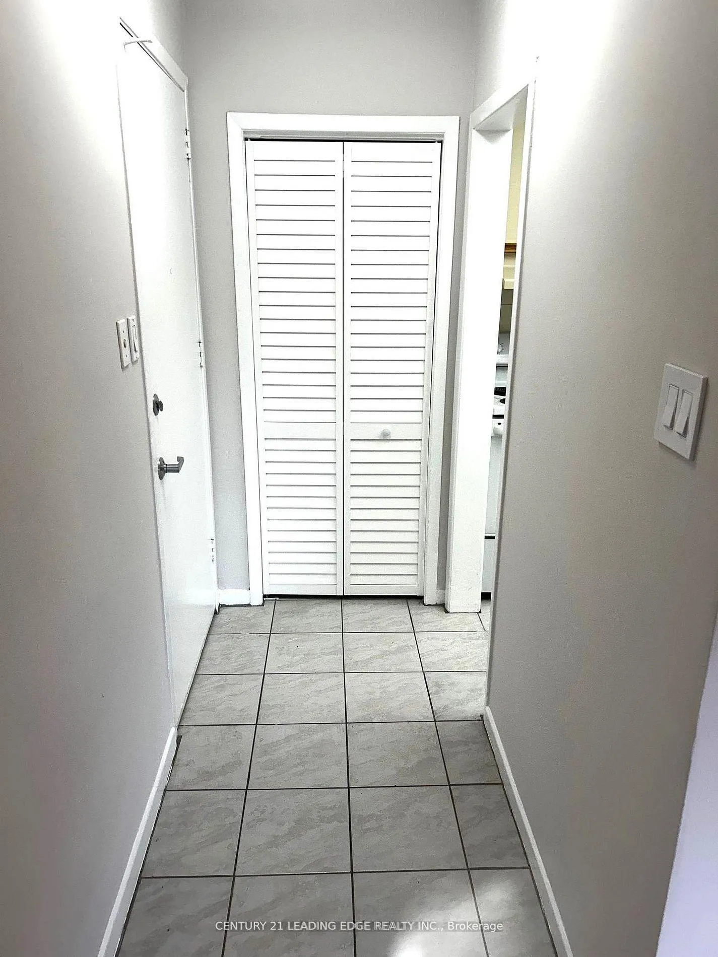 Front of Unit B, 1013 Pape Avenue