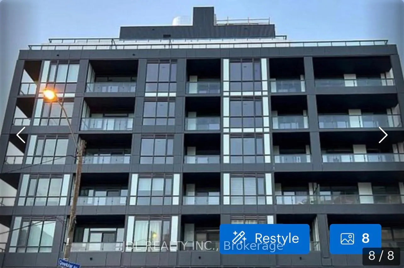 Front of Unit 622, 6 Greenbriar Rd