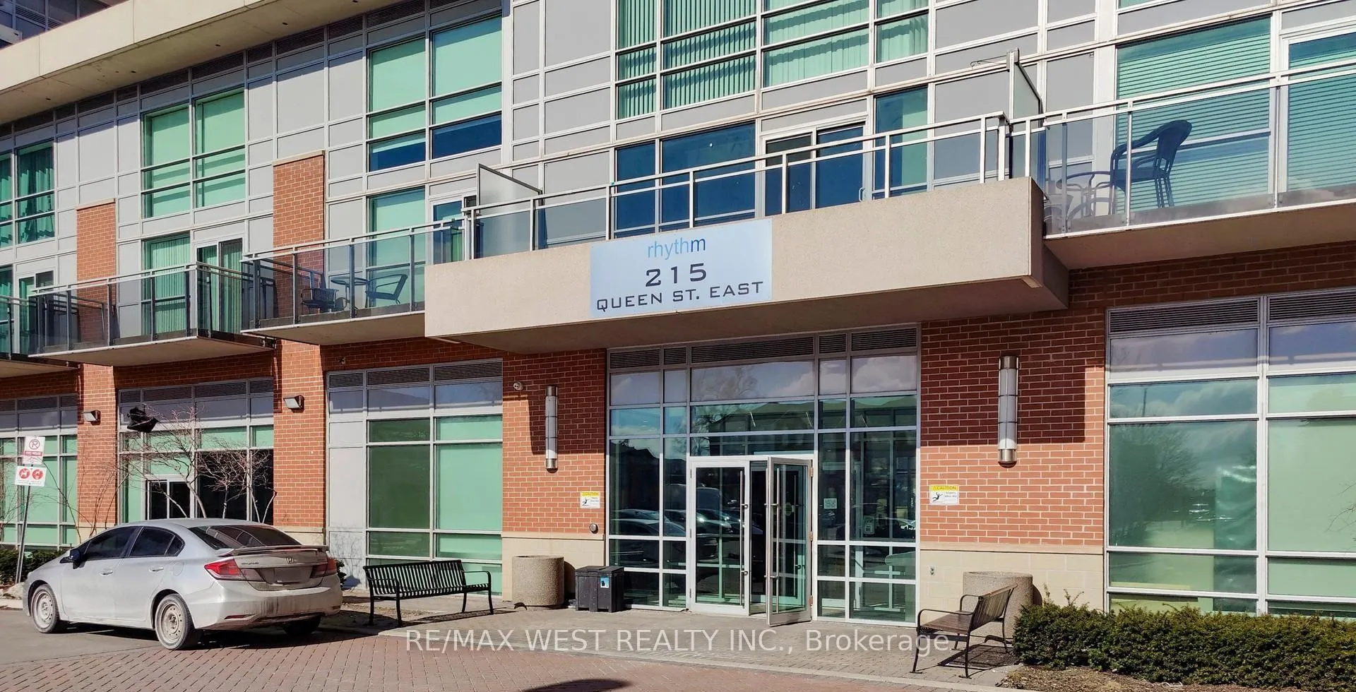 Photo 2 of Unit 2108, 215 Queen Street E, Brampton, Queen Street Corridor — HOMEH