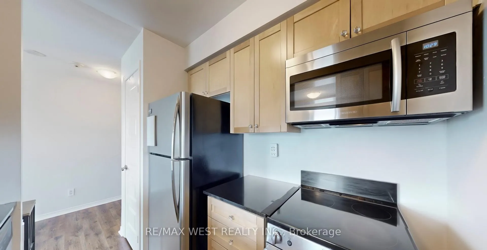 Photo 12 of Unit 2108, 215 Queen Street E, Brampton, Queen Street Corridor — HOMEH
