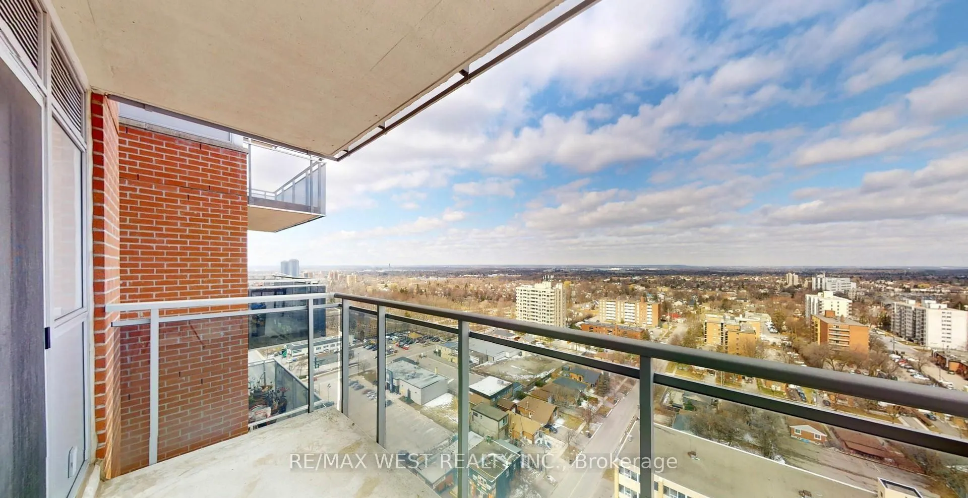 Photo 26 of Unit 2108, 215 Queen Street E, Brampton, Queen Street Corridor — HOMEH
