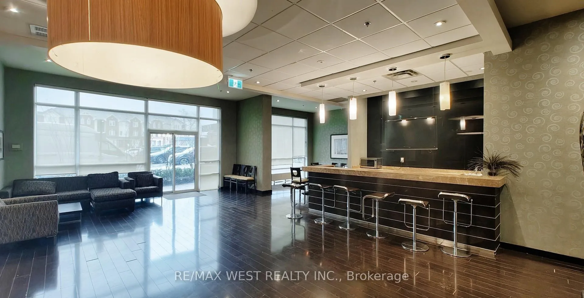 Photo 31 of Unit 2108, 215 Queen Street E, Brampton, Queen Street Corridor — HOMEH