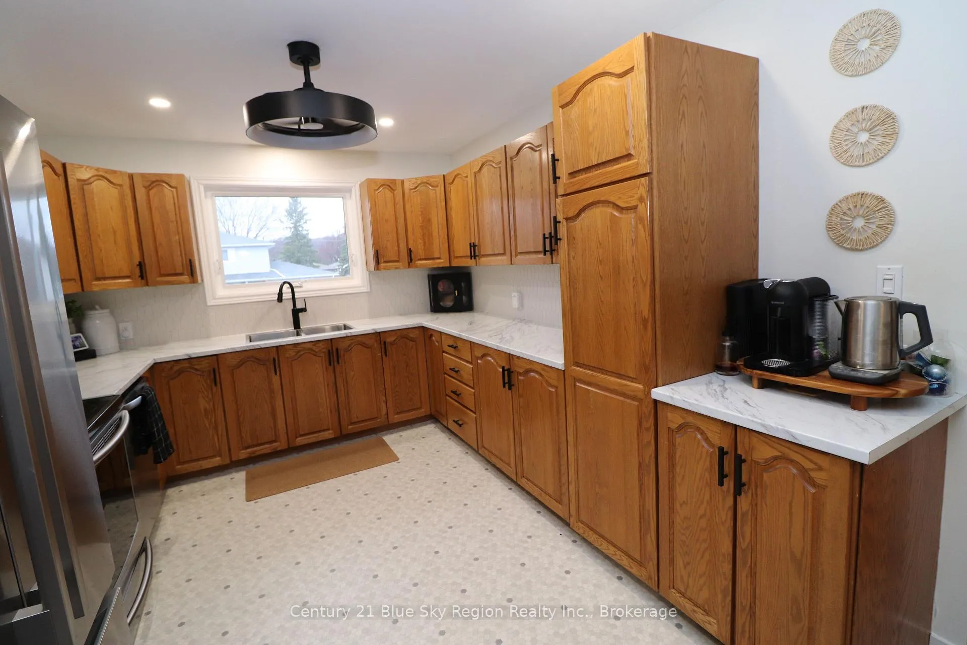 Photo 24 of 631 Bromley Avenue, North Bay, Widdifield — HOMEH