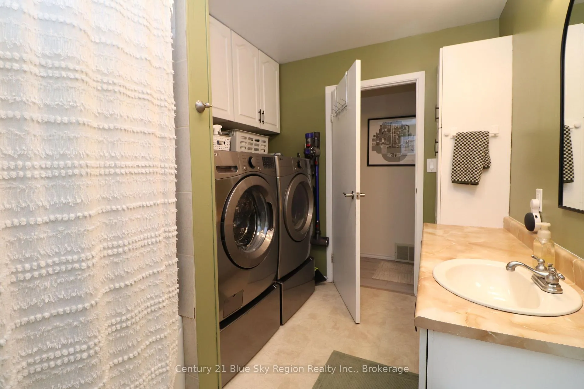 Photo 30 of 631 Bromley Avenue, North Bay, Widdifield — HOMEH