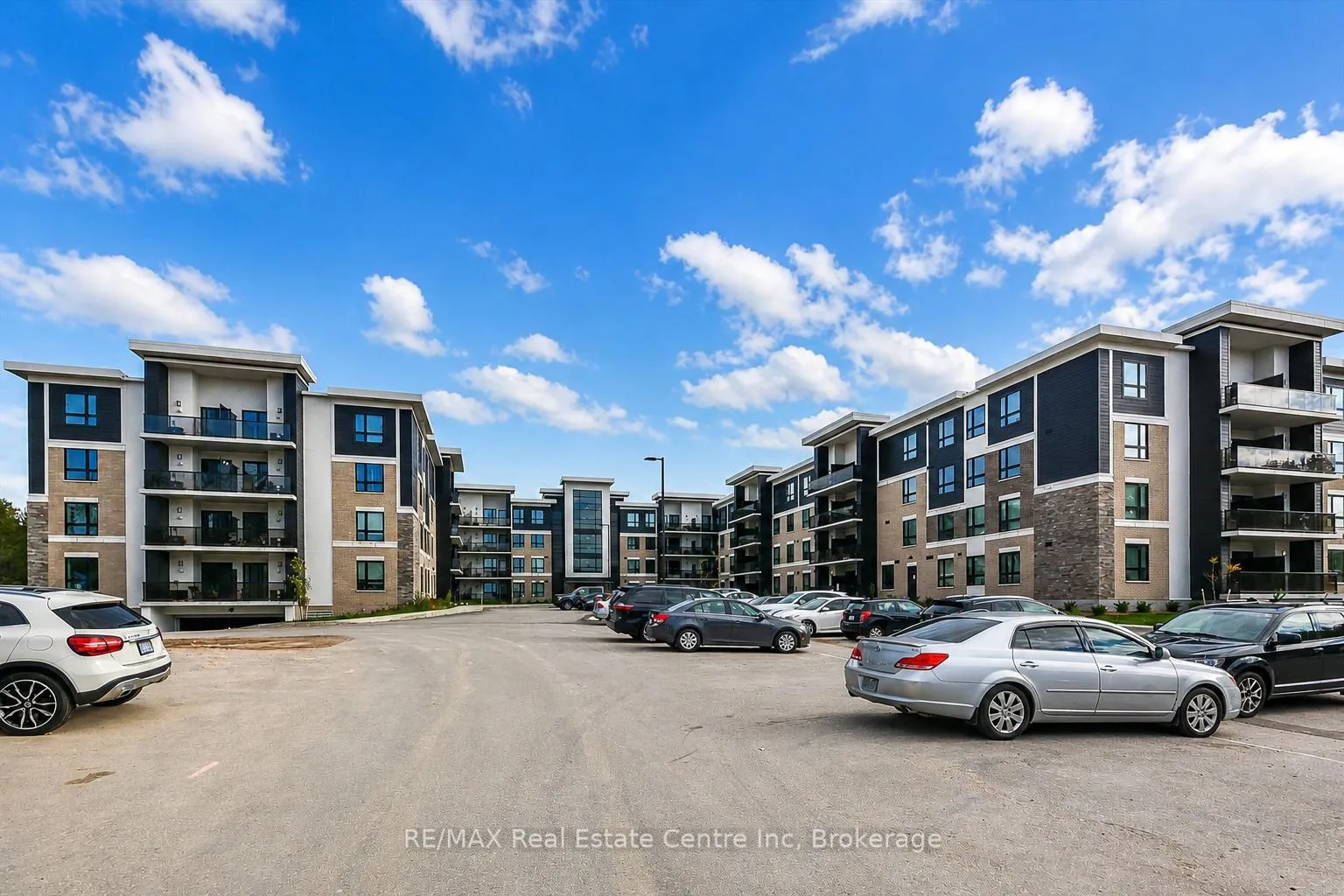 Photo 2 of Unit 110, 1284 Gordon Street, Guelph, Kortright East — HOMEH