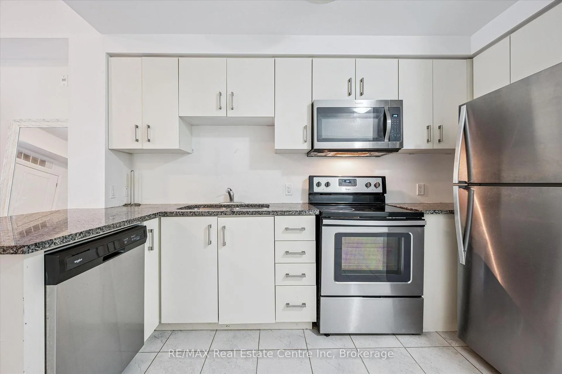 Photo 3 of Unit 110, 1284 Gordon Street, Guelph, Kortright East — HOMEH