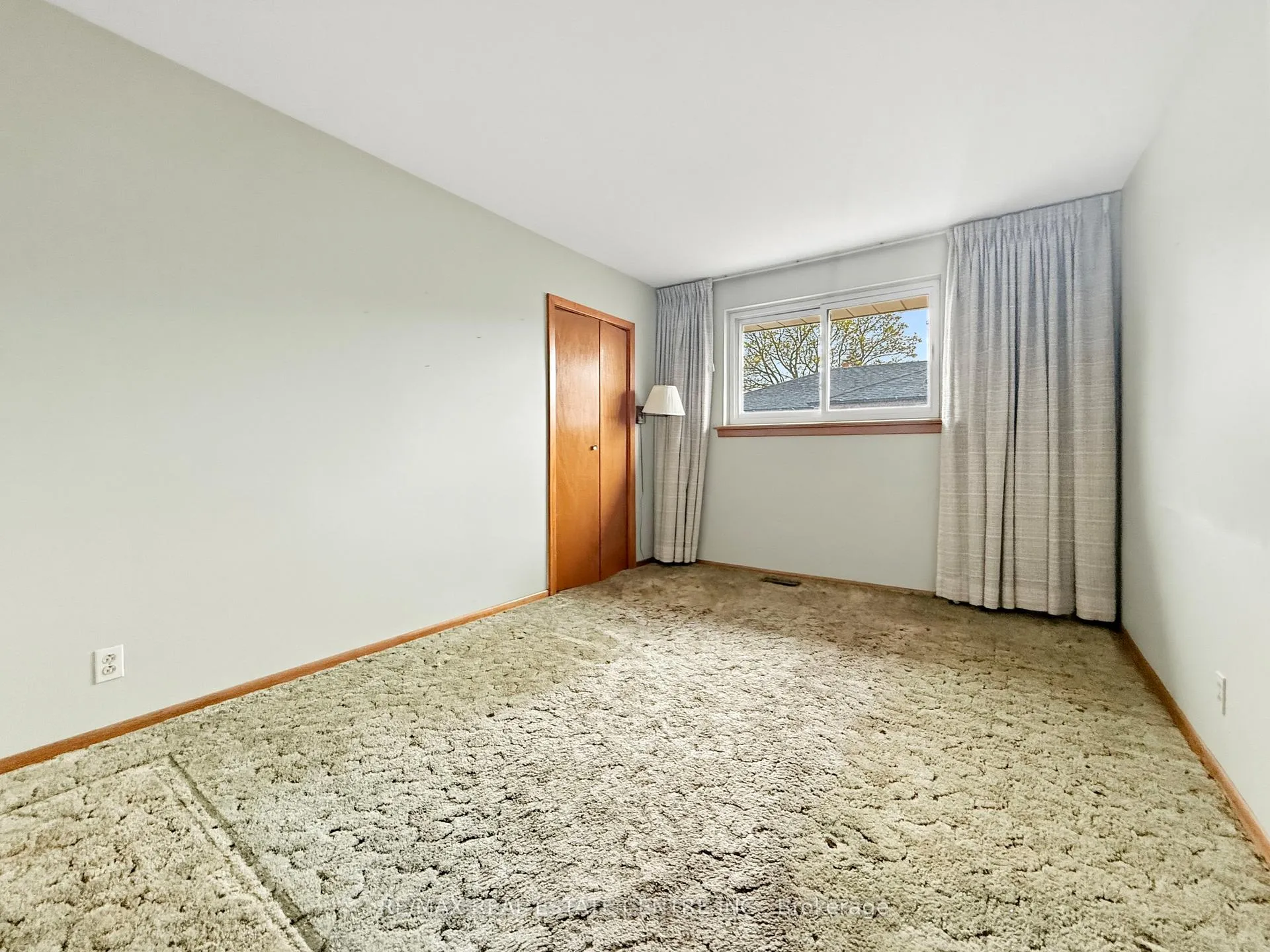 Photo 19 of 8 Powburn Place, Etobicoke, Willowridge-Martingrove-Richview — HOMEH