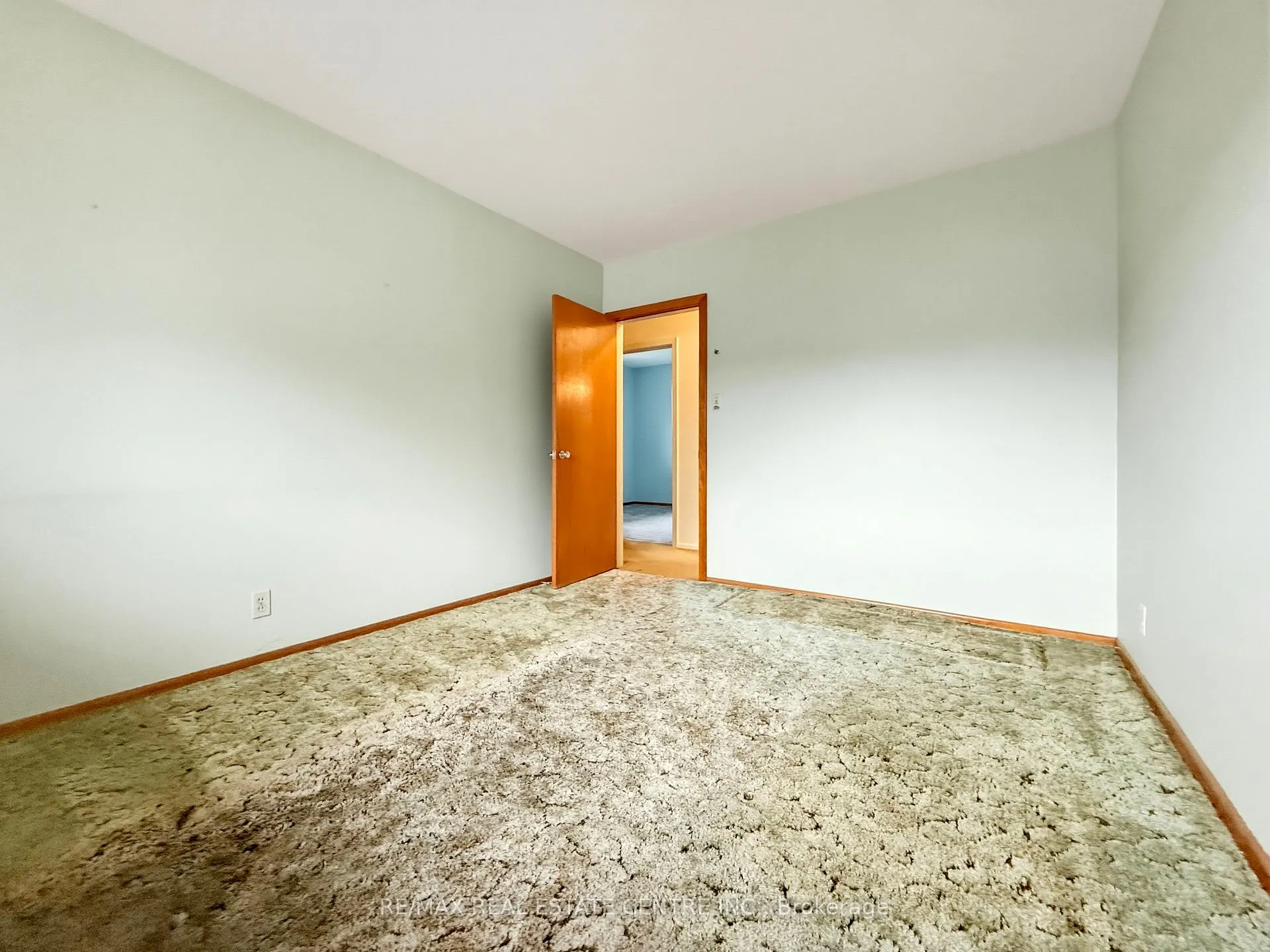Photo 20 of 8 Powburn Place, Etobicoke, Willowridge-Martingrove-Richview — HOMEH