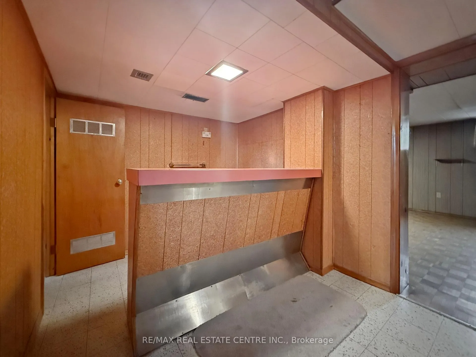 Photo 31 of 8 Powburn Place, Etobicoke, Willowridge-Martingrove-Richview — HOMEH