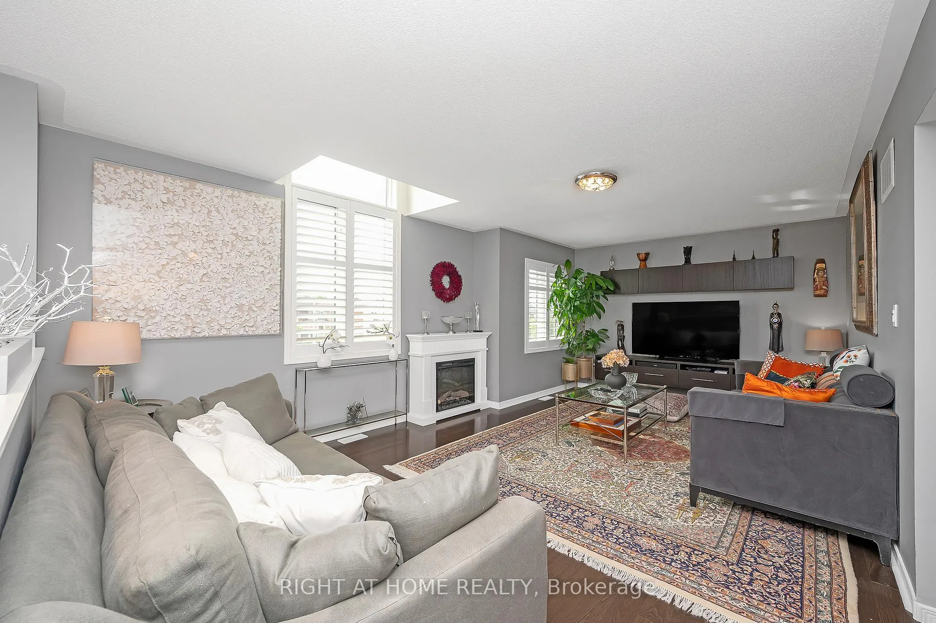 Photo 10 of 4789 Thomas Alton Boulevard, Burlington, Alton — HOMEH