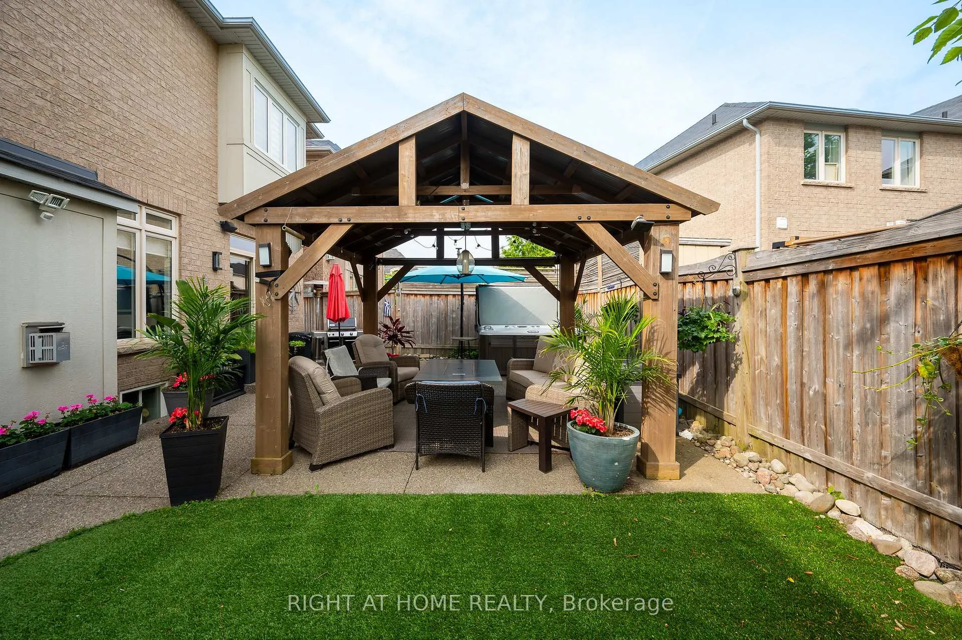 Photo 22 of 4789 Thomas Alton Boulevard, Burlington, Alton — HOMEH