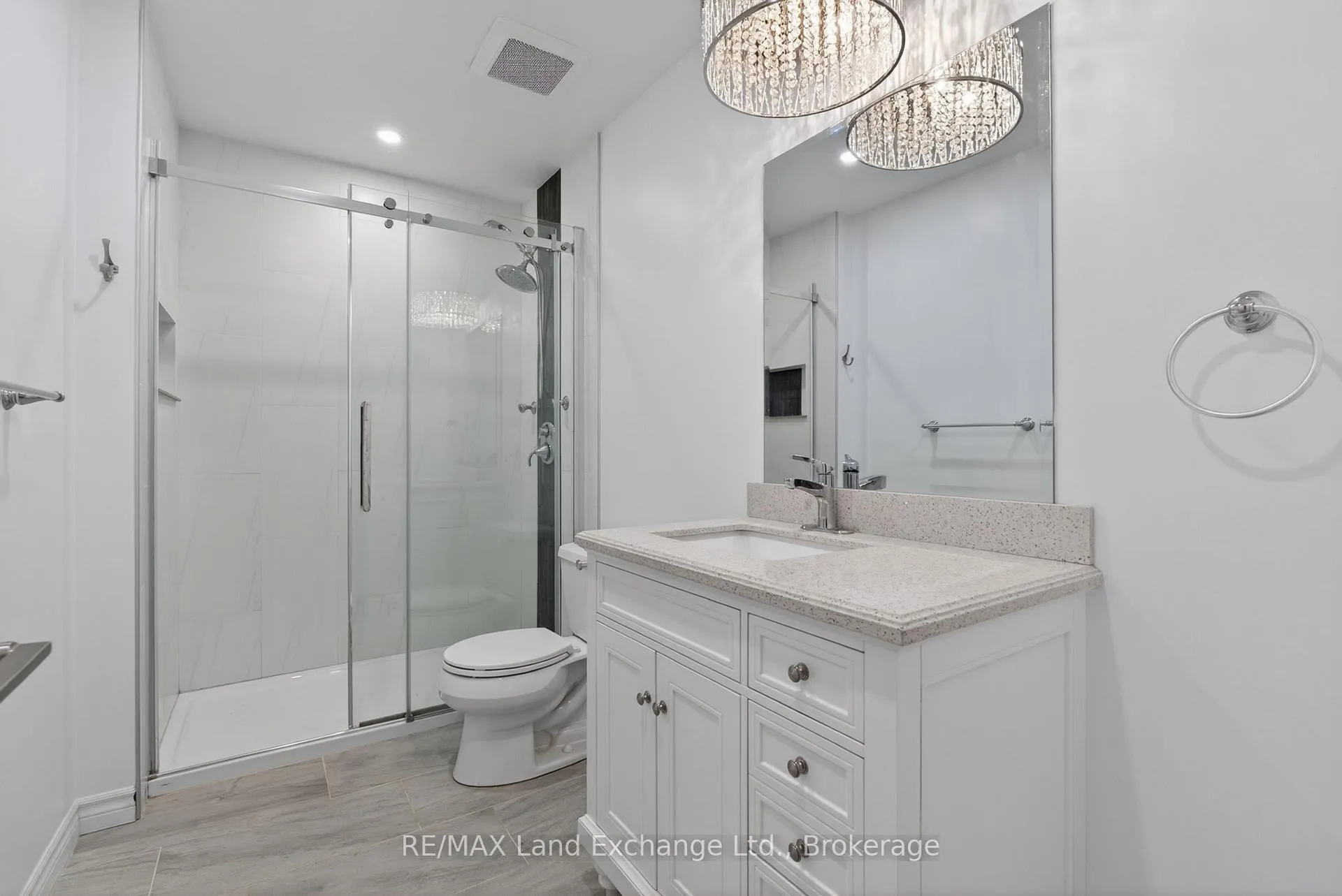 Photo 12 of 824 Andrew Malcolm Drive, Kincardine — HOMEH