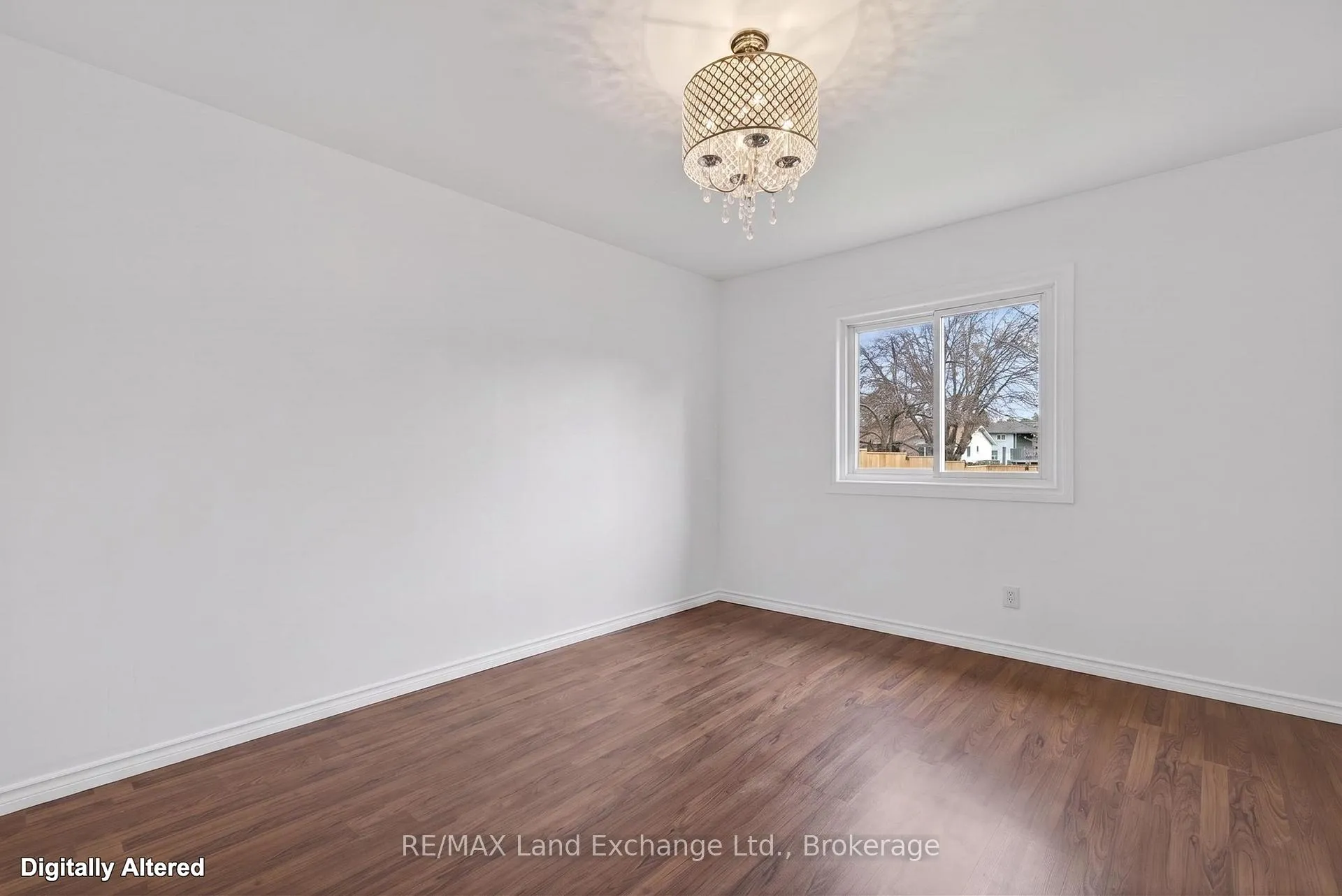 Photo 14 of 824 Andrew Malcolm Drive, Kincardine — HOMEH