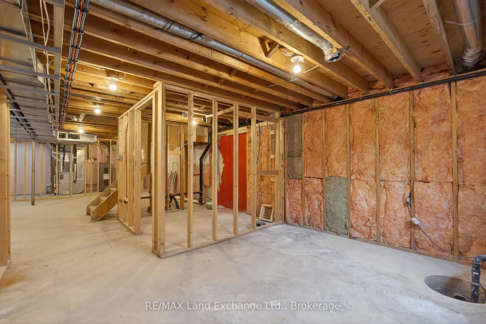 Photo 21 of 824 Andrew Malcolm Drive, Kincardine — HOMEH