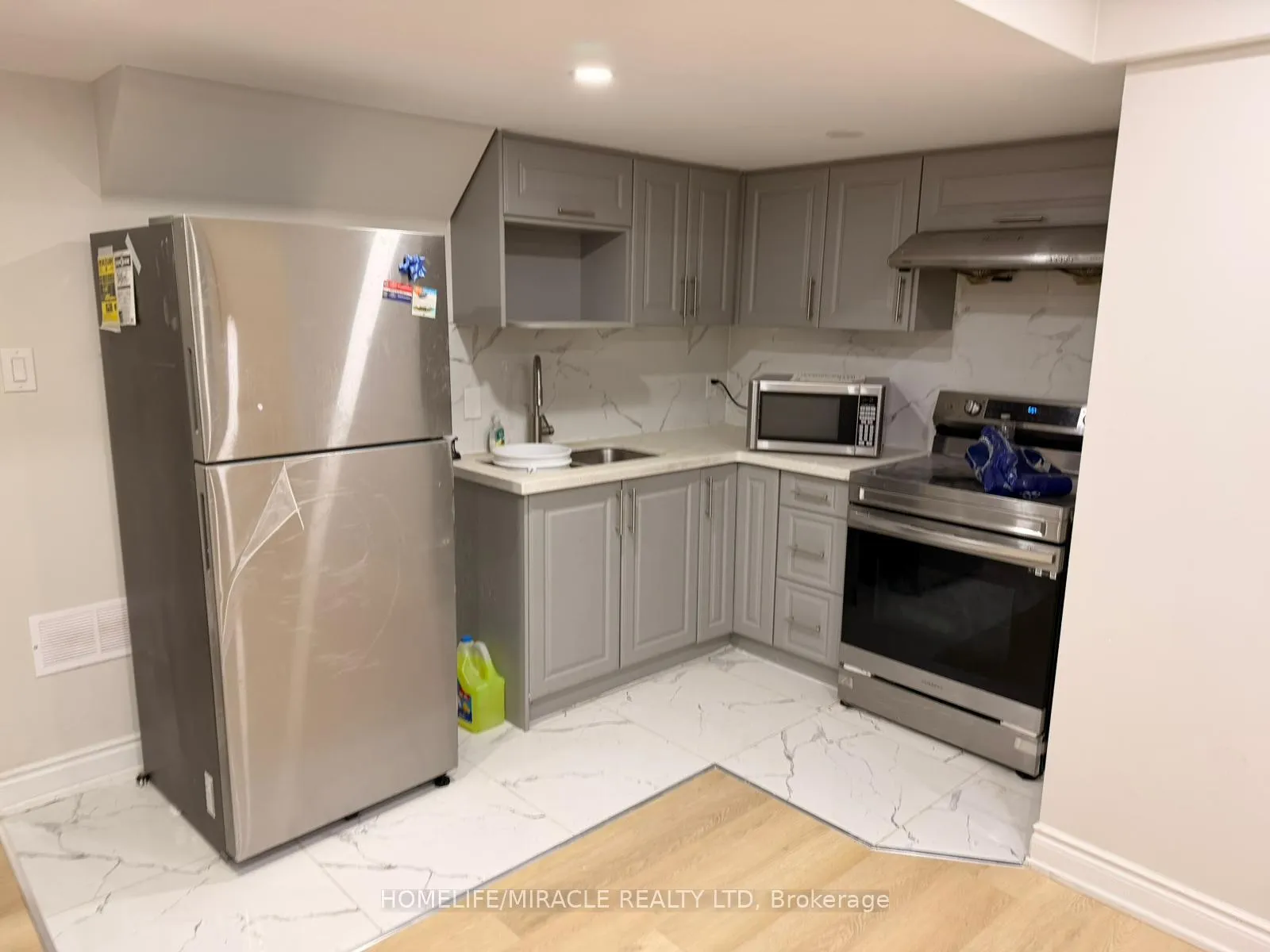 Photo 11 of 40 Eberly Woods Drive, Caledon, Rural Caledon — HOMEH