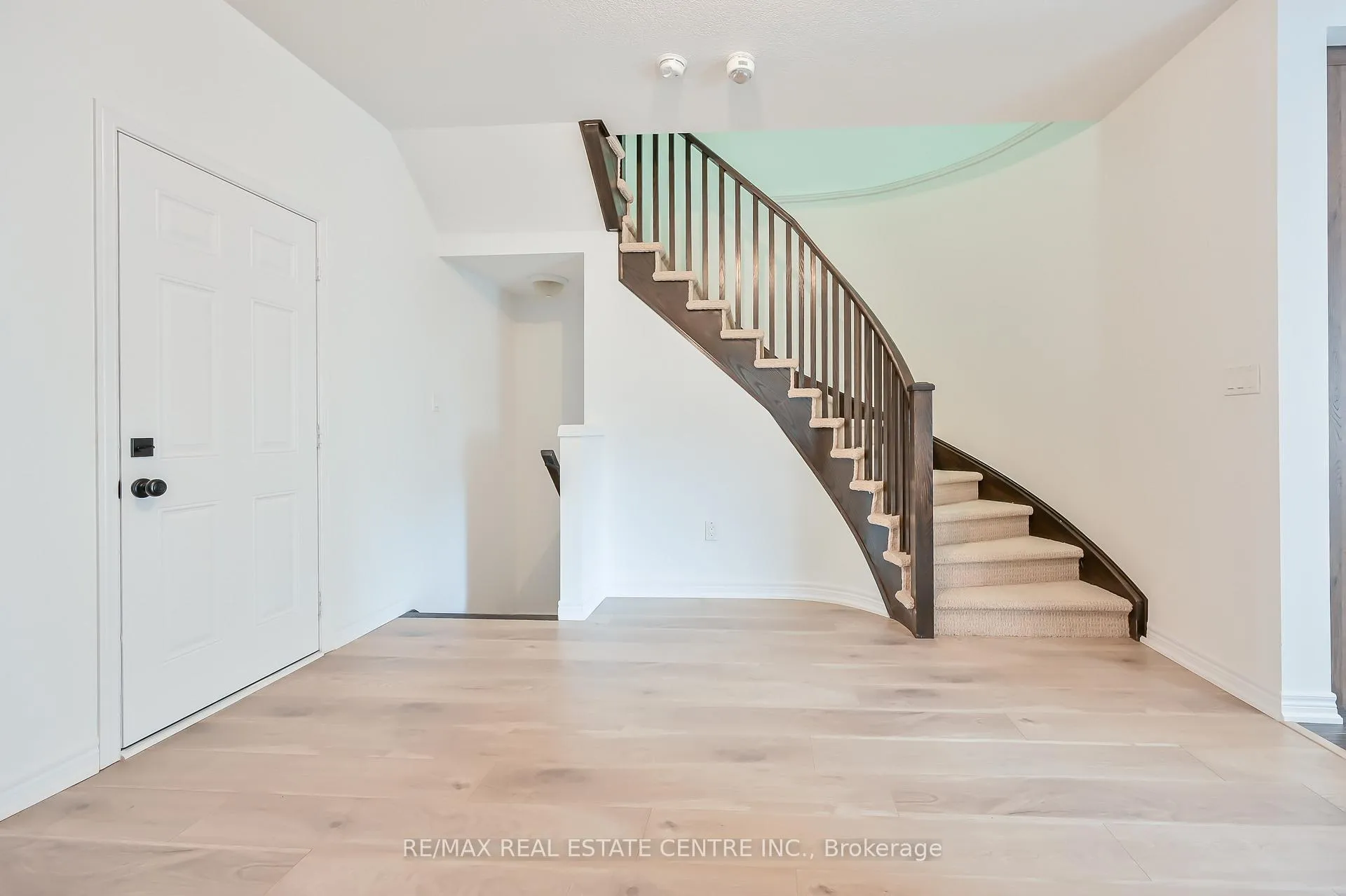 Photo 19 of 226 Lormont Boulevard, Hamilton, Stoney Creek — HOMEH
