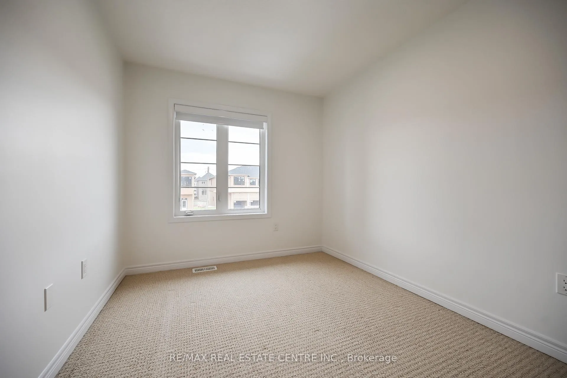Photo 28 of 226 Lormont Boulevard, Hamilton, Stoney Creek — HOMEH