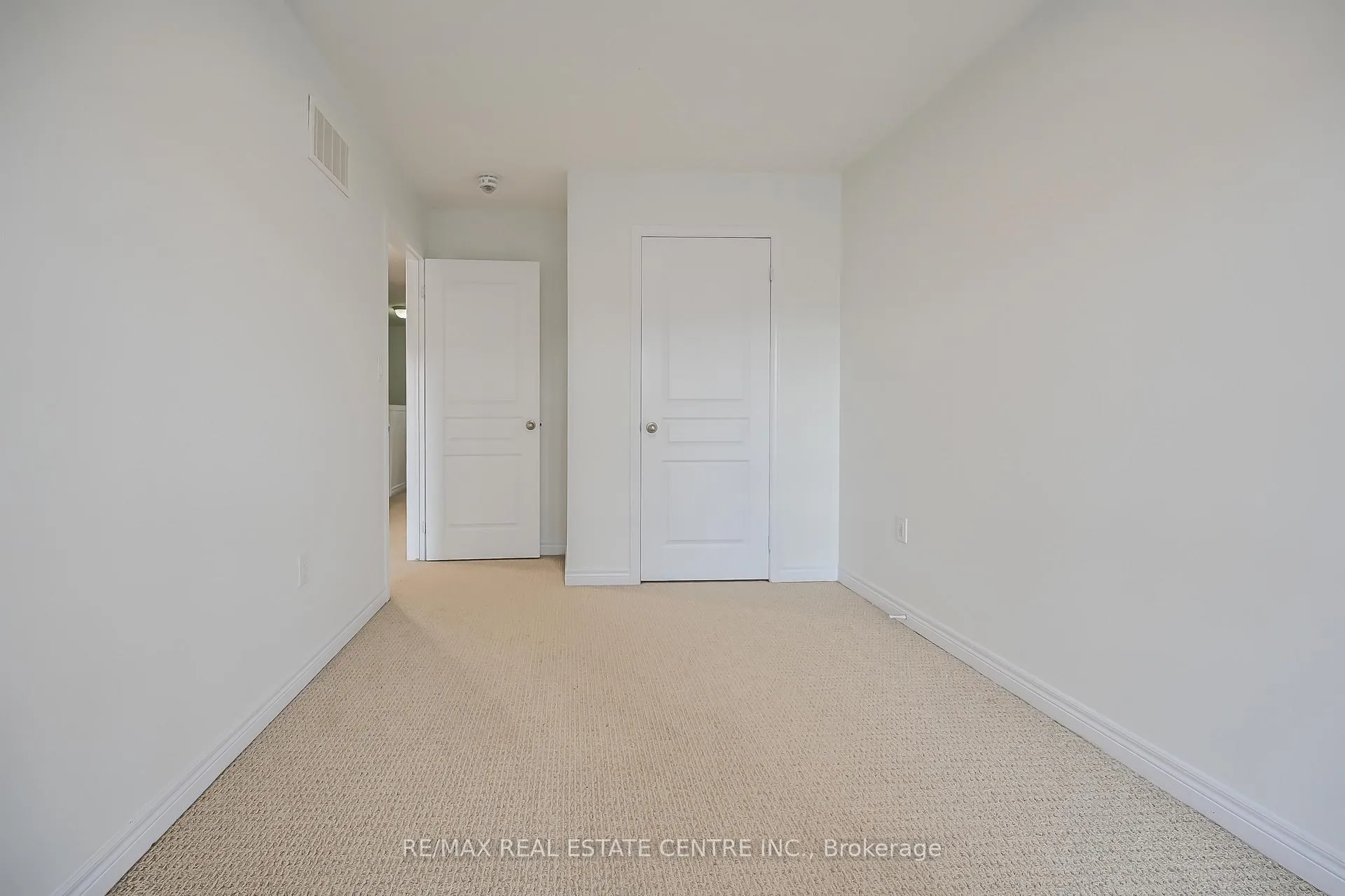Photo 33 of 226 Lormont Boulevard, Hamilton, Stoney Creek — HOMEH