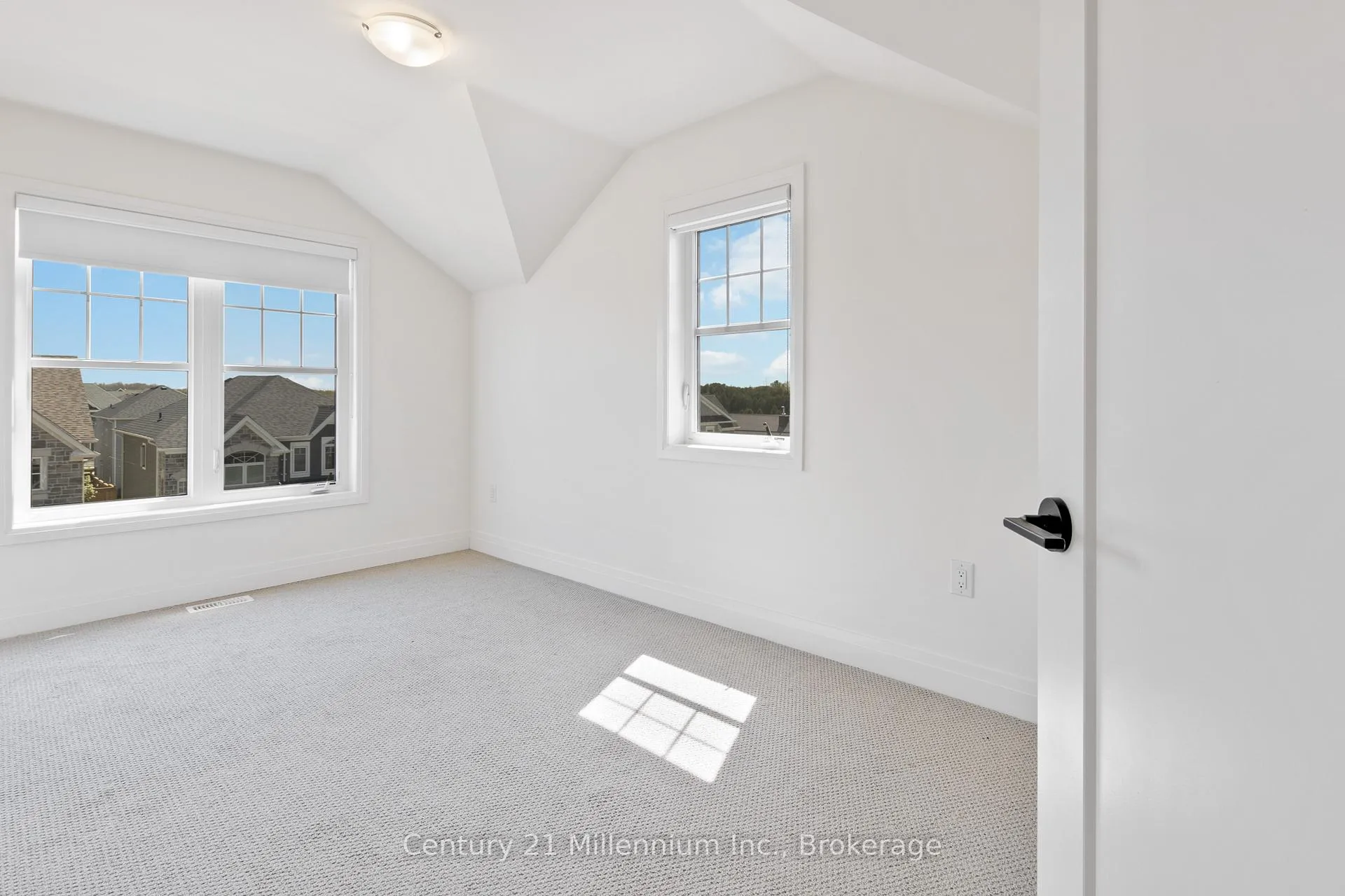 Photo 37 of 5 Dunes Drive, Wasaga Beach — HOMEH