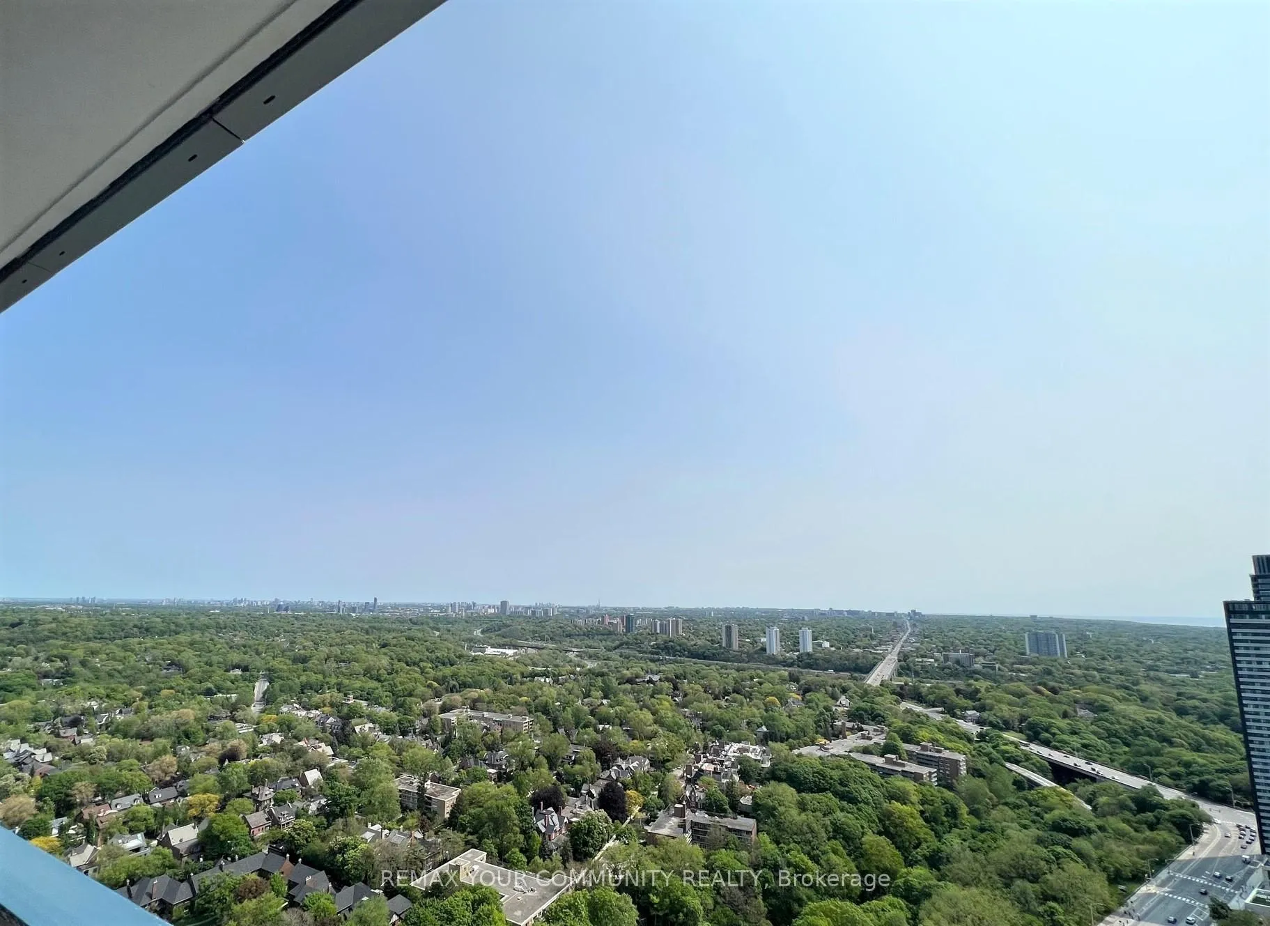 Photo 9 of Unit 3609, 395 Bloor Street E, Toronto, North St. James Town — HOMEH