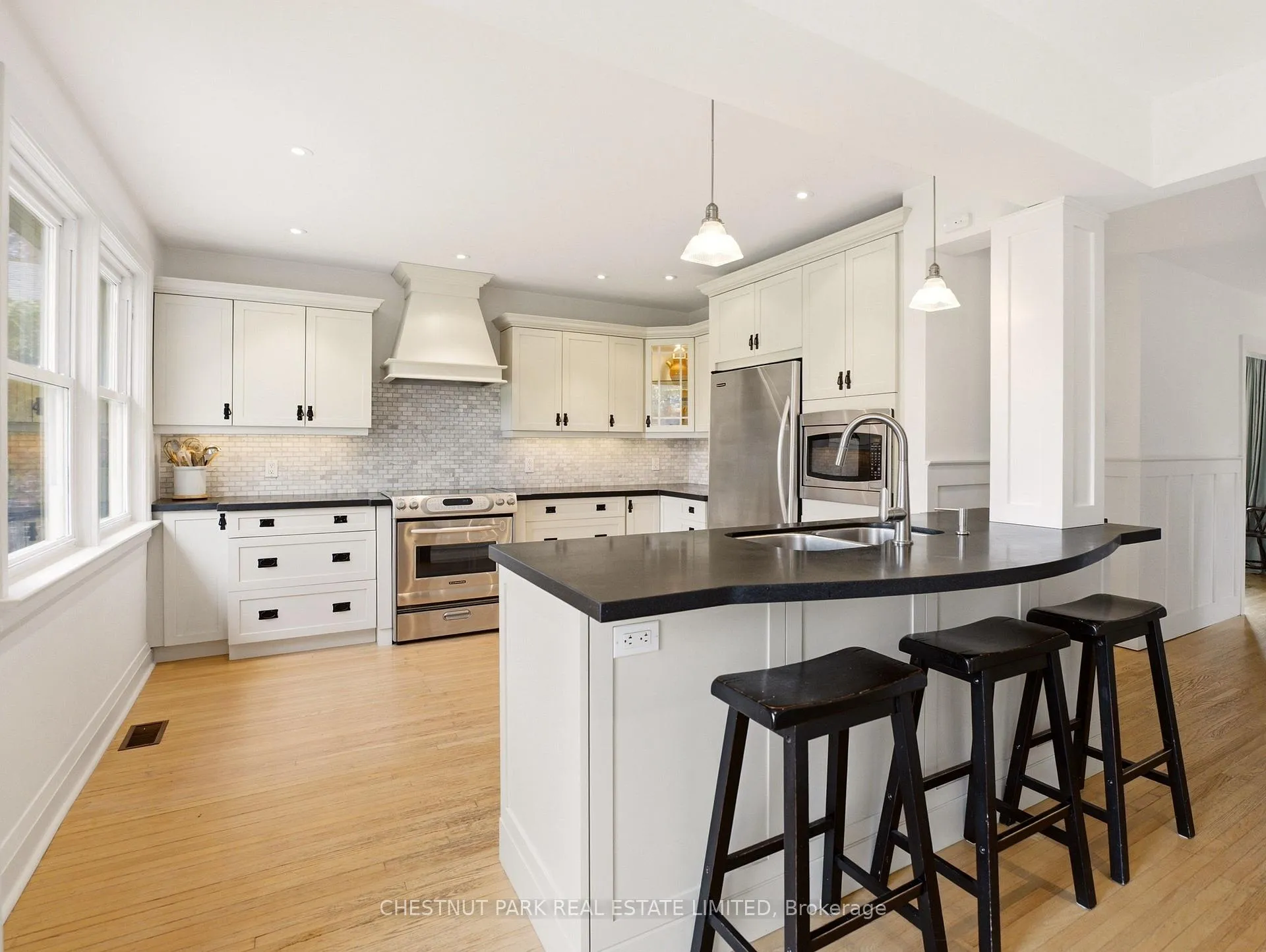 Photo 11 of 2137 Deyncourt Drive, Burlington, Brant — HOMEH