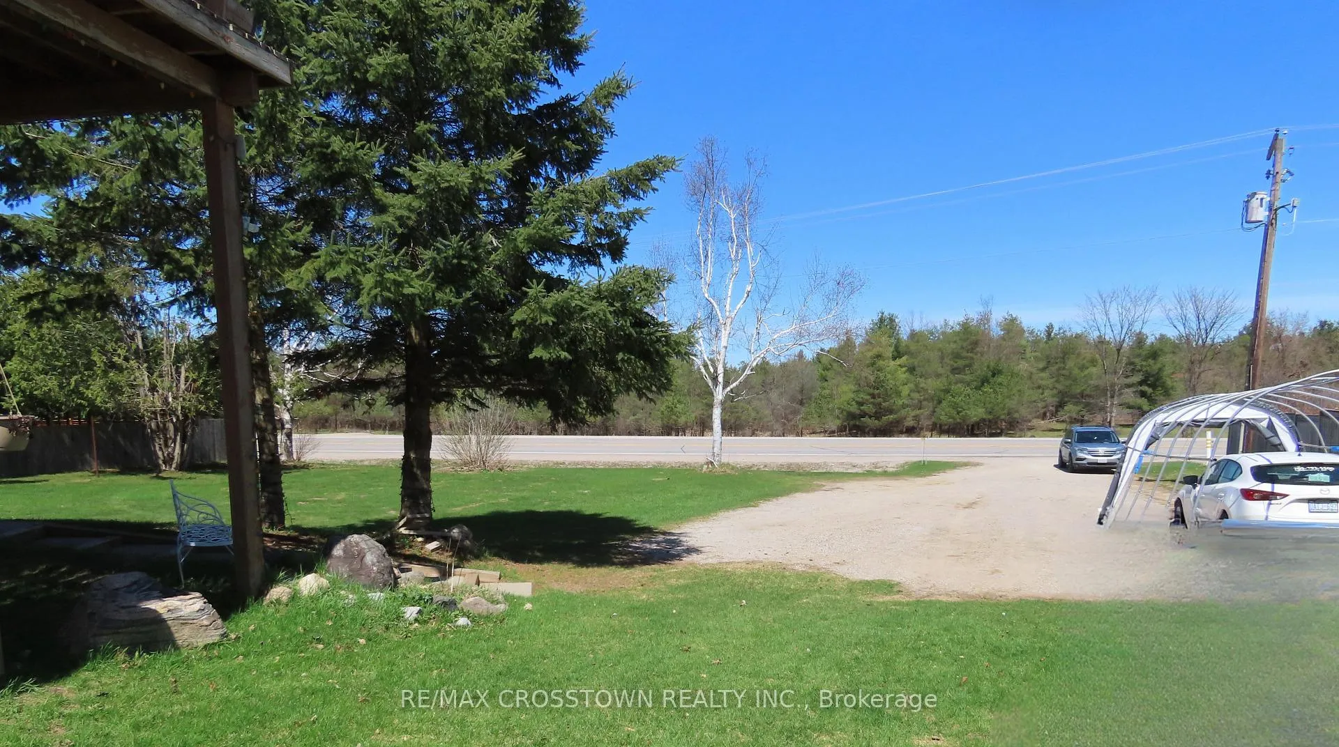 Photo 4 of 4716 Penetanguishene Road, Springwater, Hillsdale — HOMEH