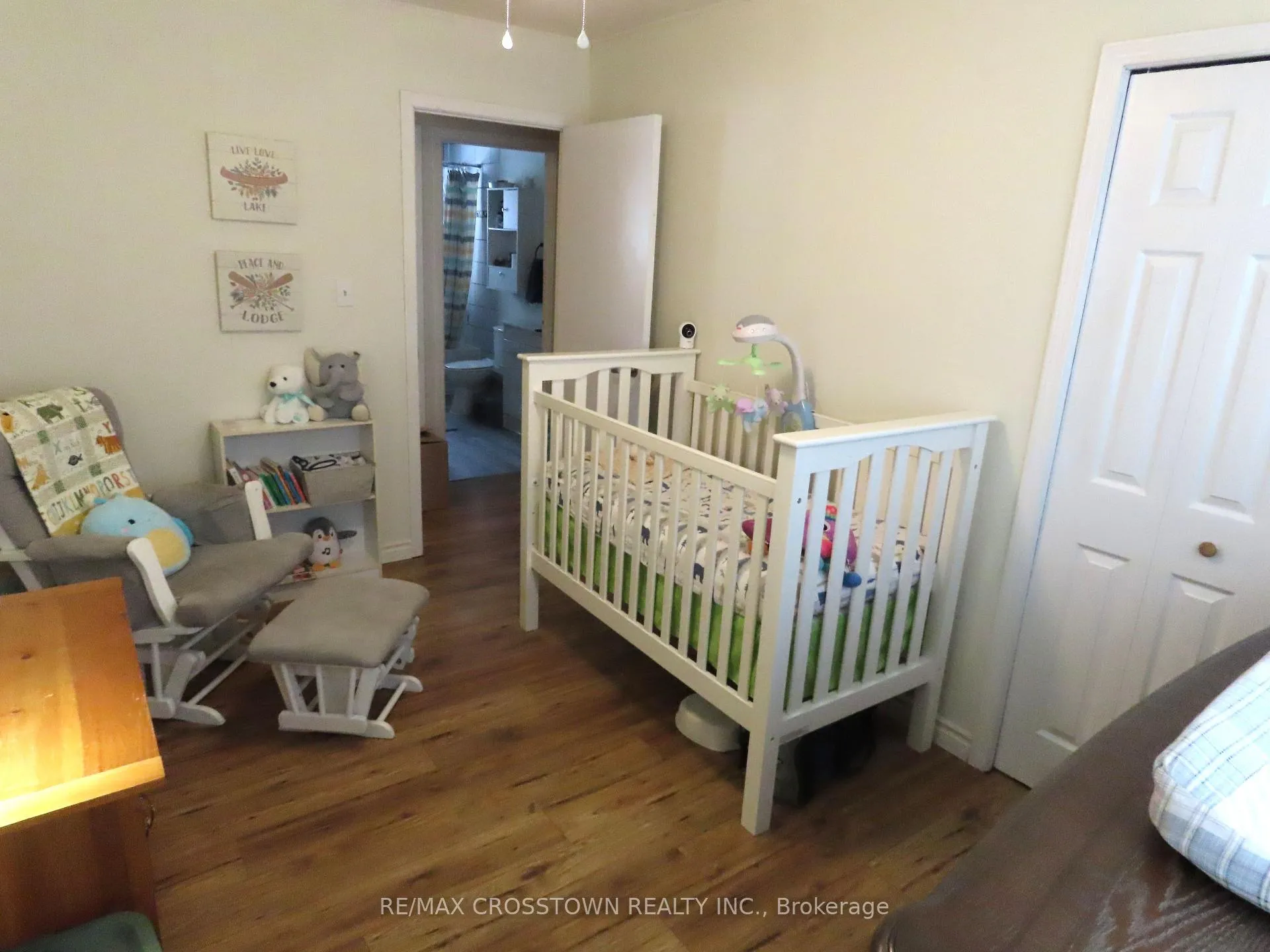 Photo 17 of 4716 Penetanguishene Road, Springwater, Hillsdale — HOMEH